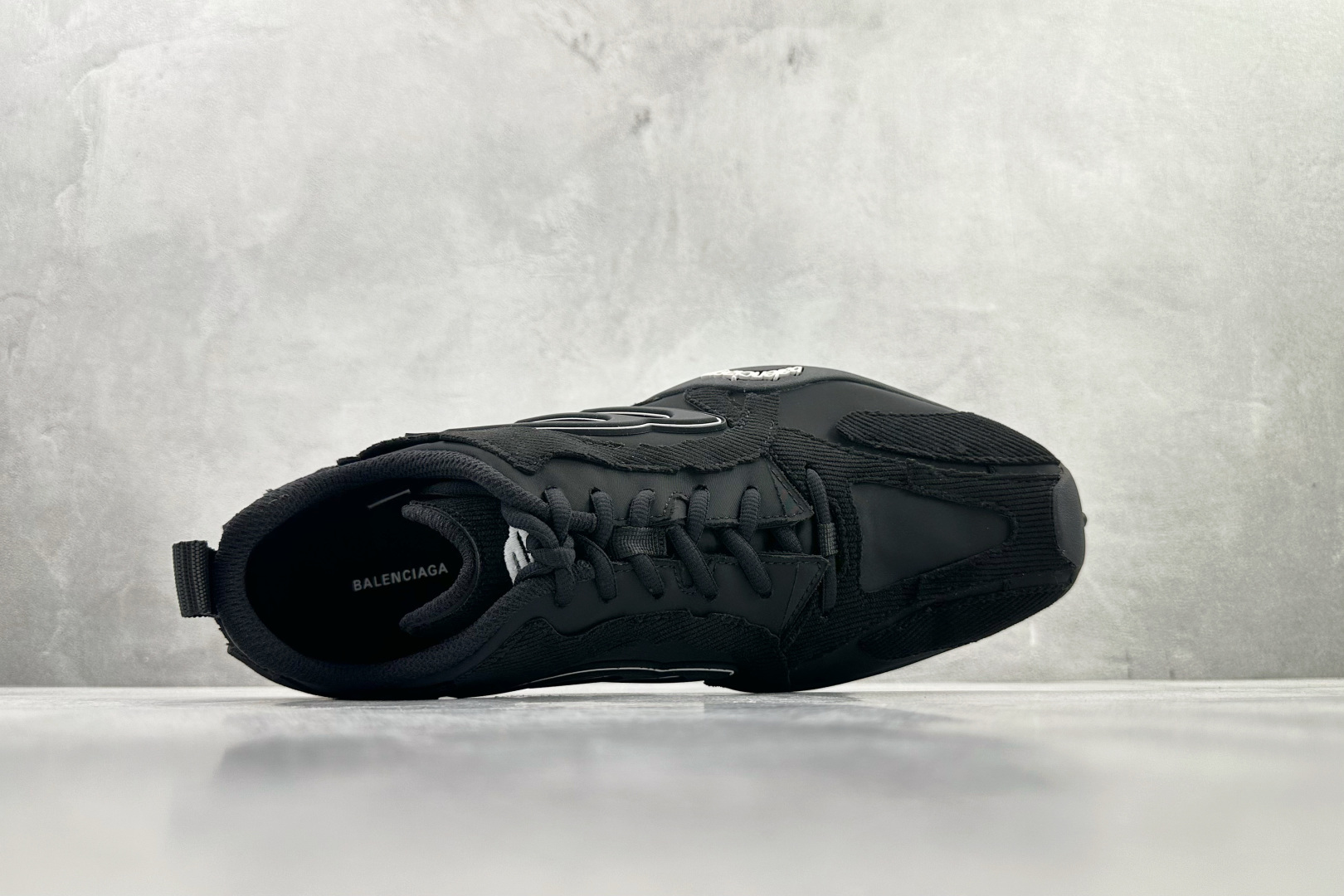 最新外贸批次 Balenciaga巴黎世家 Monday Ultra 黑色 853505WMNDI