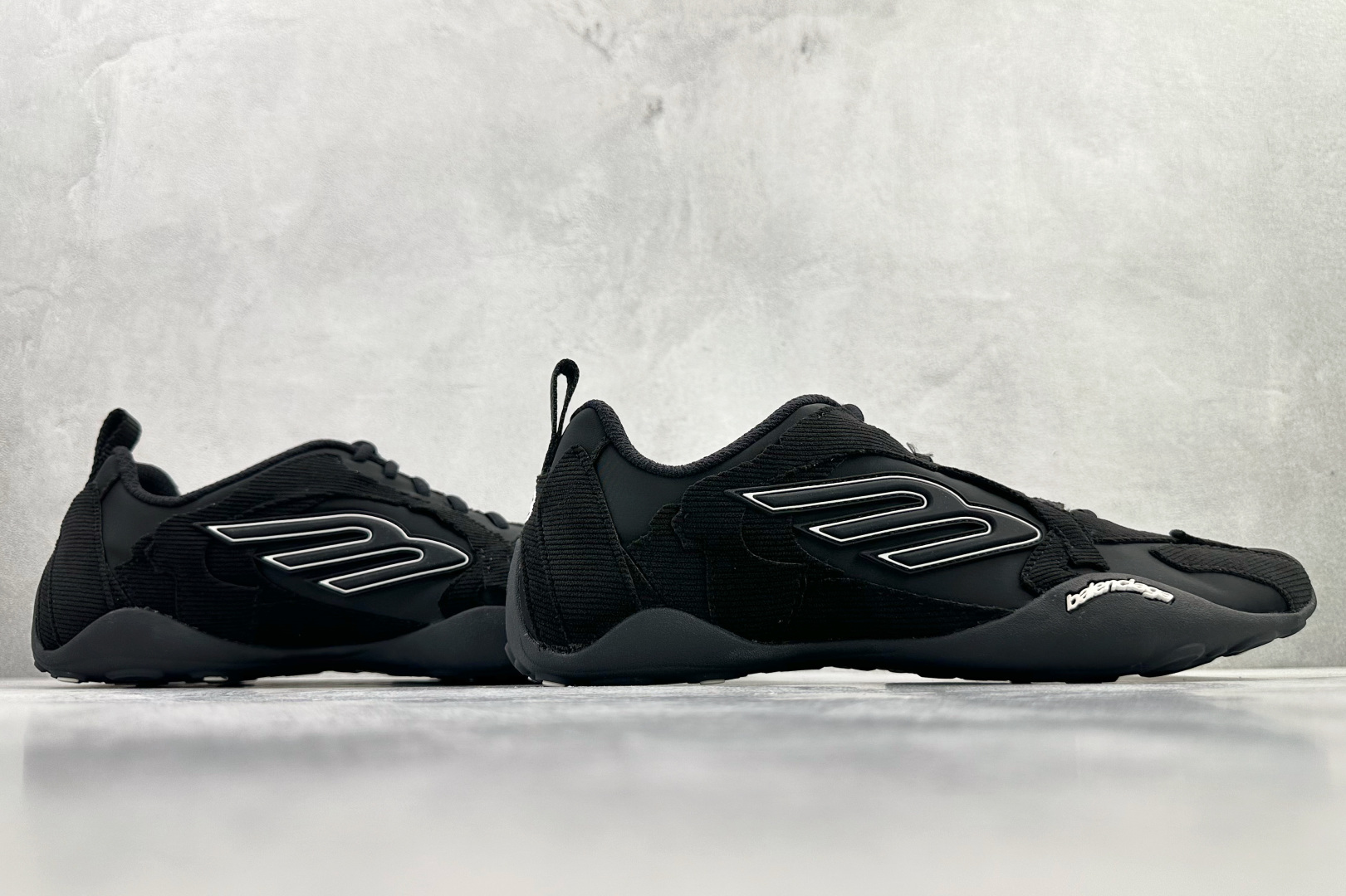 最新外贸批次 Balenciaga巴黎世家 Monday Ultra 黑色 853505WMNDI