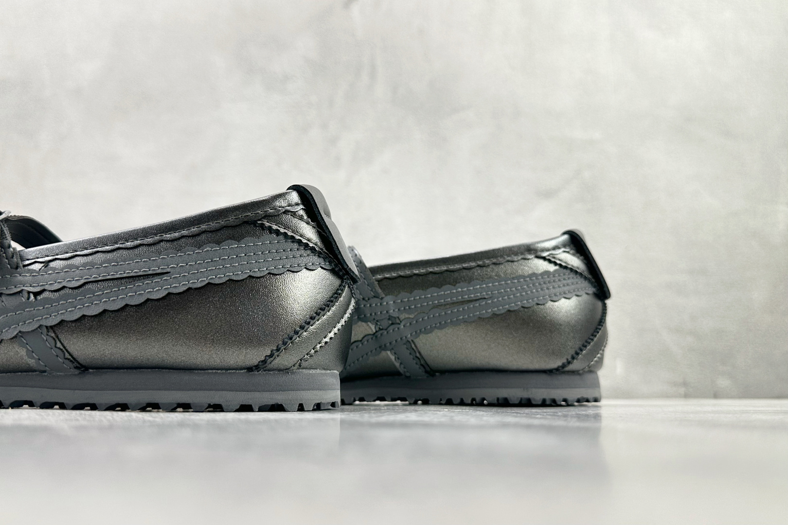 160 渠道特供 Onitsuka Tiger鬼塚虎 MEXICO 66 TGRS 银灰色 1182A708-020