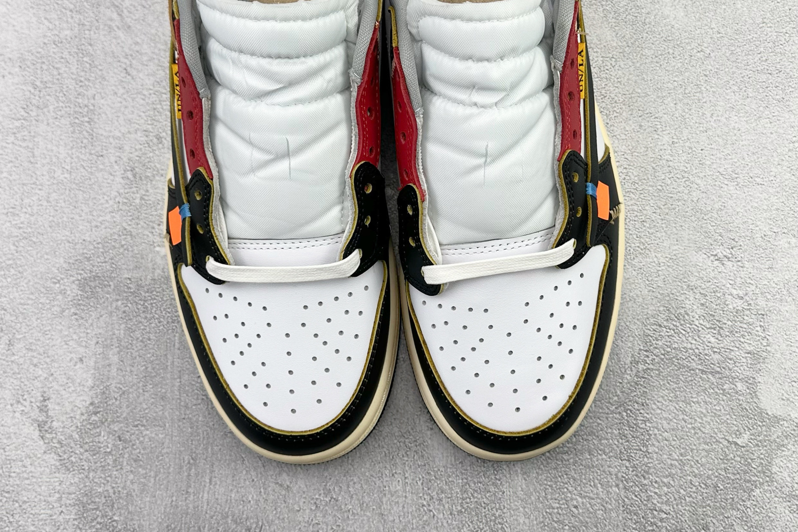 Travis Scott x OFF-WHITE x Jordan Air Jordan 1黑白红 DM7866-104-Chinese wholesaler seller Clothes Bags handbags wholesale Shoes High Quatity wholesaler seller Cheap Sneakers from China Factory Chinese suppliers china wholesale clothing wholesaler seller Travis Scott x OFF-WHITE x Jordan Air Jordan 1黑白红 DM7866-104