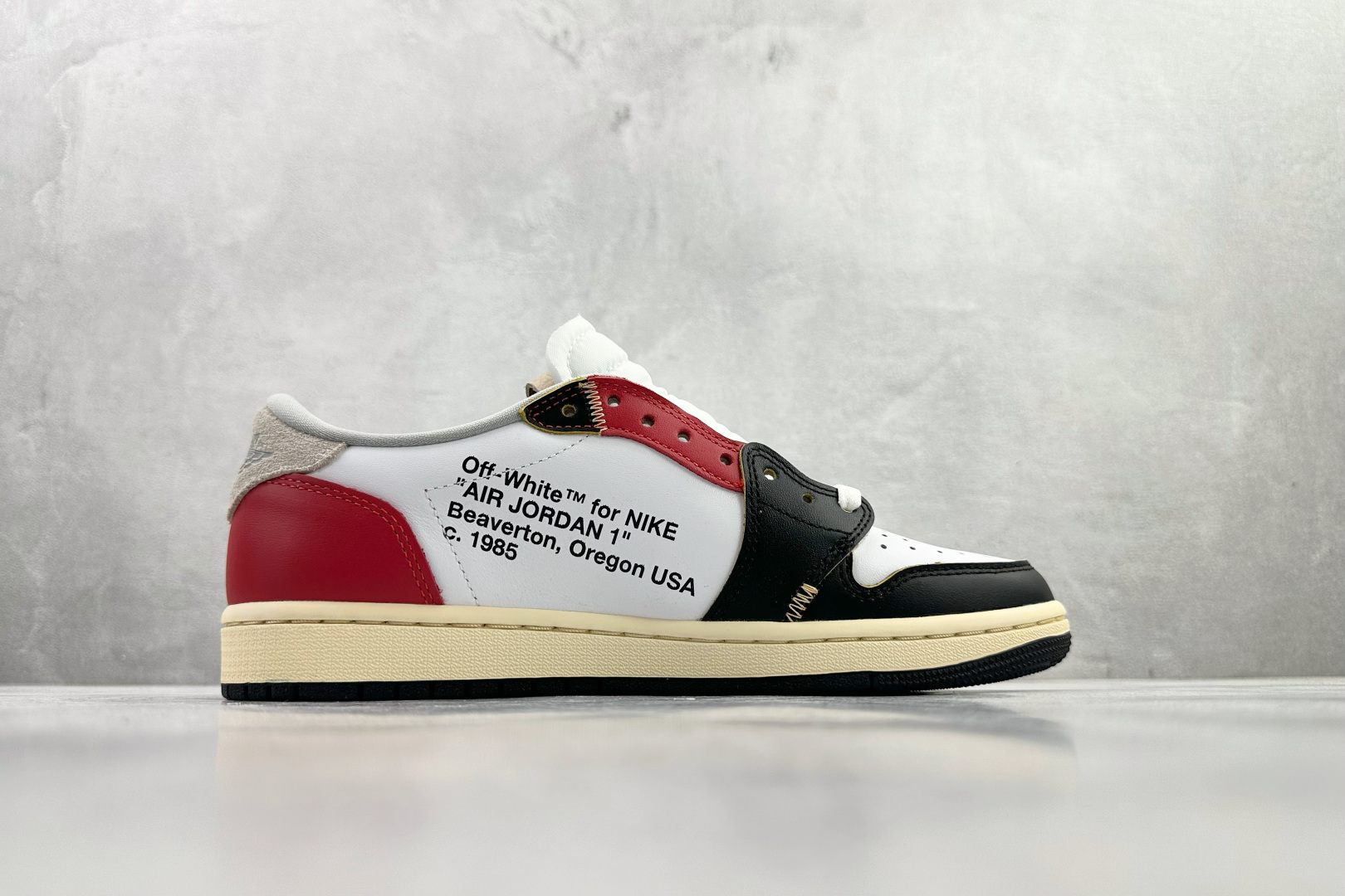 Travis Scott x OFF-WHITE x Jordan Air Jordan 1黑白红 DM7866-104-Chinese wholesaler seller Clothes Bags handbags wholesale Shoes High Quatity wholesaler seller Cheap Sneakers from China Factory Chinese suppliers china wholesale clothing wholesaler seller Travis Scott x OFF-WHITE x Jordan Air Jordan 1黑白红 DM7866-104