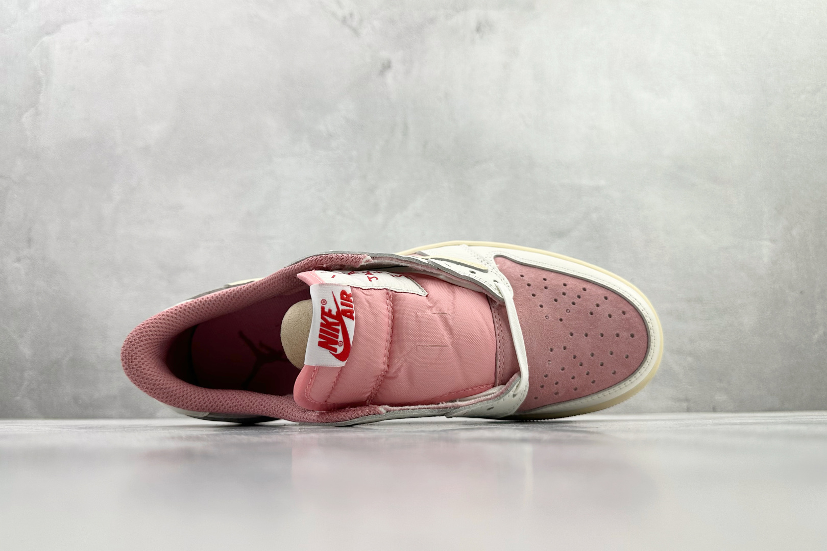 Travis Scott x Jordan Air Jordan 1 粉红色 DM7866-600-Chinese wholesaler seller Clothes Bags handbags wholesale Shoes High Quatity wholesaler seller Cheap Sneakers from China Factory Chinese suppliers china wholesale clothing wholesaler seller Travis Scott x Jordan Air Jordan 1 粉红色 DM7866-600