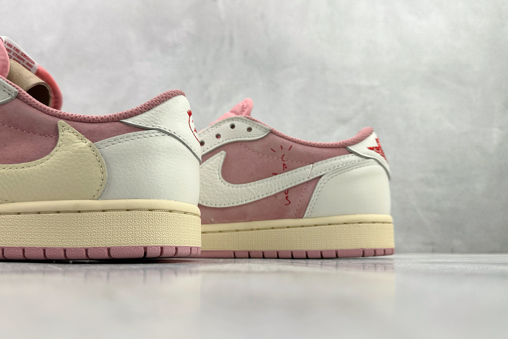 Travis Scott x Jordan Air Jordan 1 粉红色 DM7866-600-Chinese wholesaler seller Clothes Bags handbags wholesale Shoes High Quatity wholesaler seller Cheap Sneakers from China Factory Chinese suppliers china wholesale clothing wholesaler seller Travis Scott x Jordan Air Jordan 1 粉红色 DM7866-600