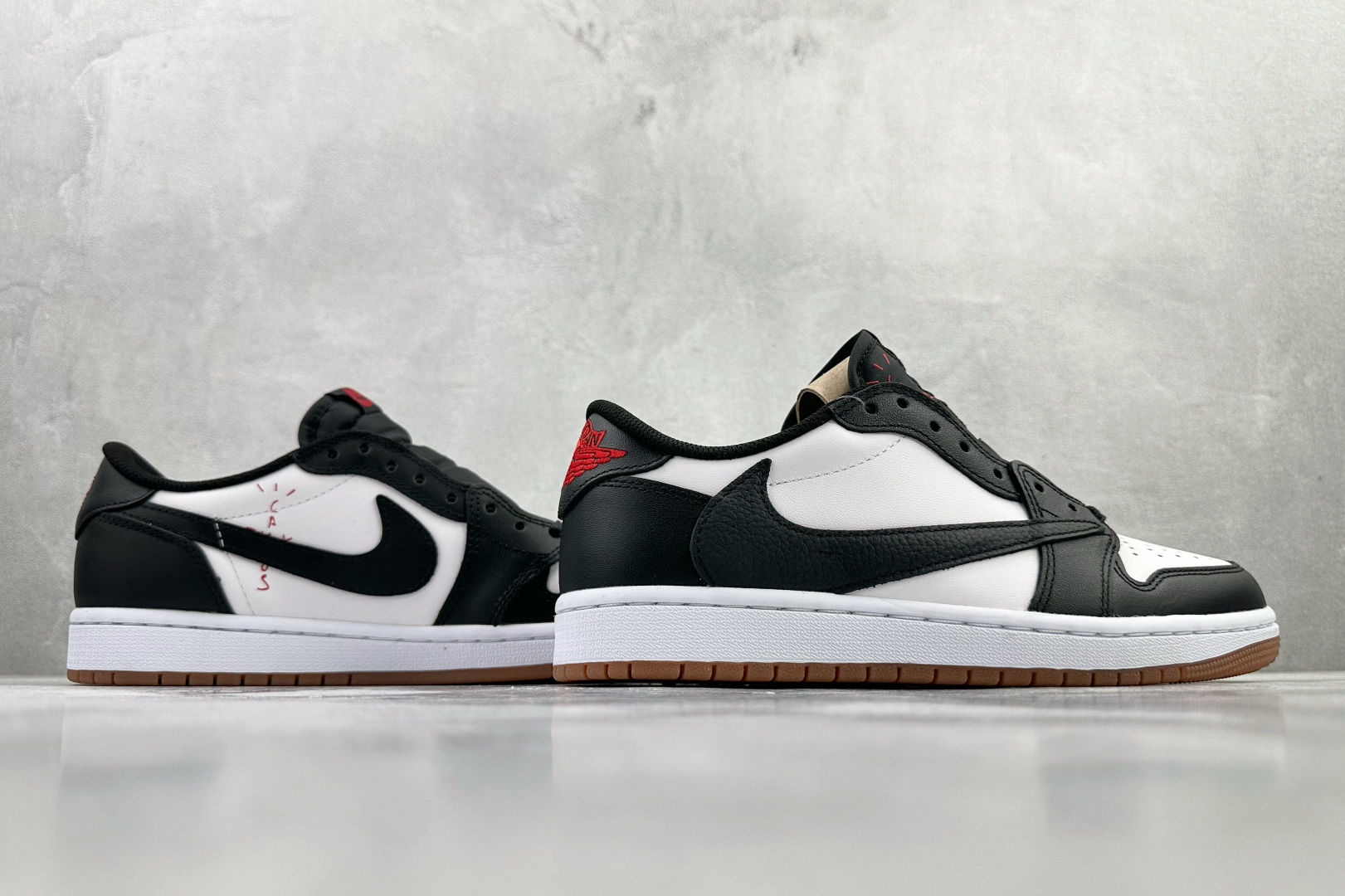 定制球鞋 Travis Scott x Jordan Air Jordan 1 撒旦倒钩7.0Low 黑白 DZ4137-700