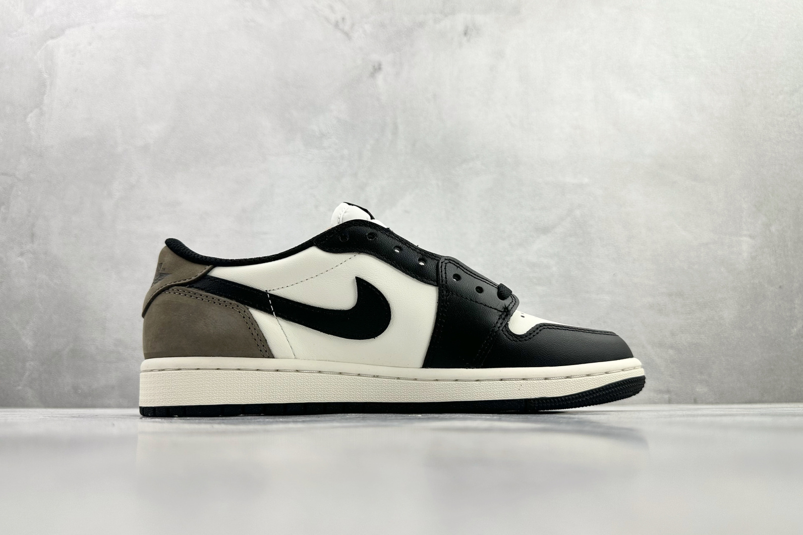 Jordan Air Jordan 1 Low ”Mocha”黑白棕 CZ0790-102