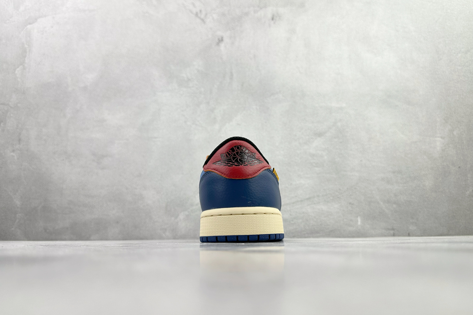 Union x Jordan Air Jordan 1 联名款 黑白蓝 BV1301-146