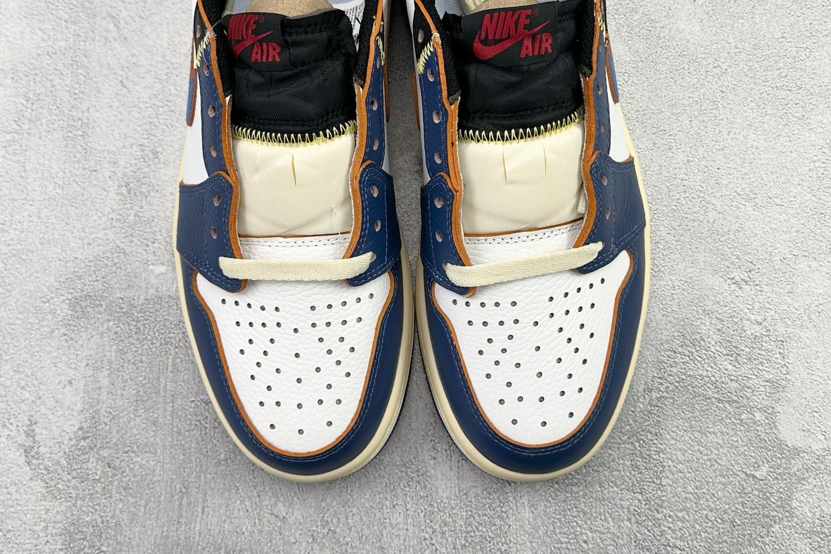 Union x Jordan Air Jordan 1 联名款 黑白蓝 BV1301-146