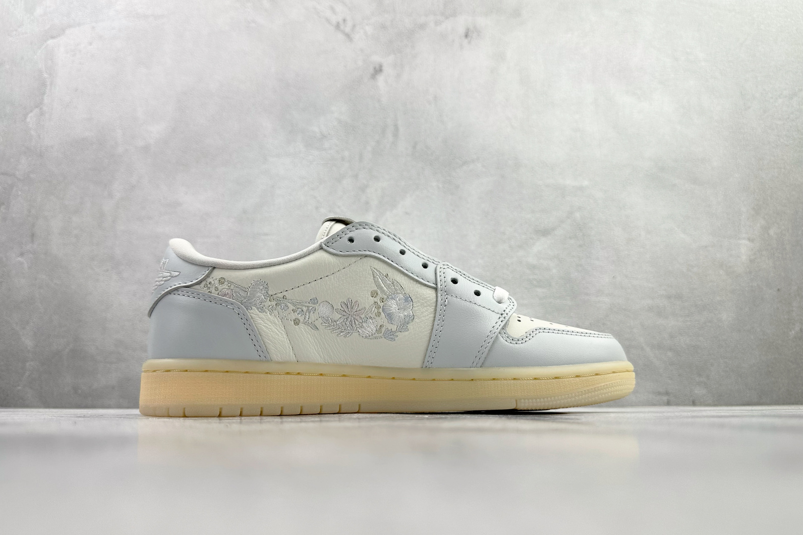 Jordan Air Jordan 1 Retro Low 白色 IF4391-100