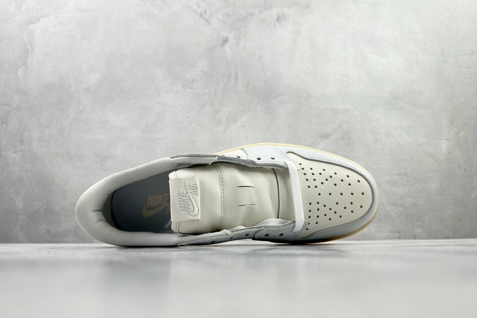 Jordan Air Jordan 1 Retro Low 白色 IF4391-100