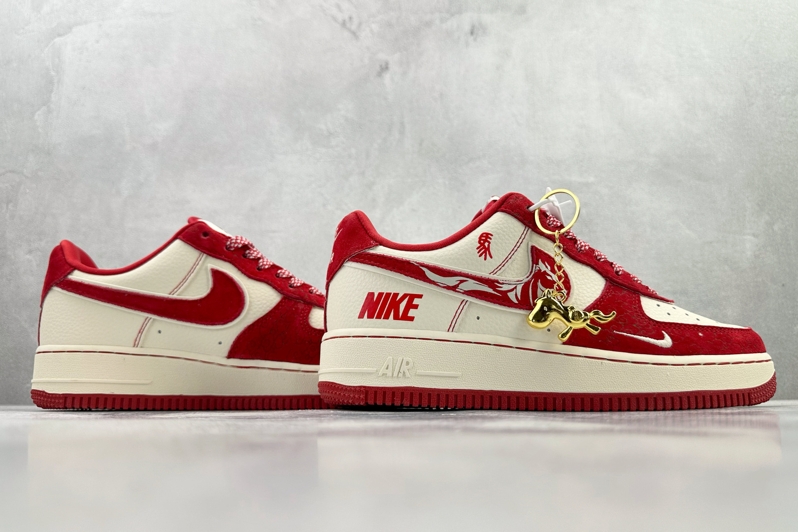 260 Nike AIR FORCE 1'07 Low 马年限定 米白红 XL1979-144