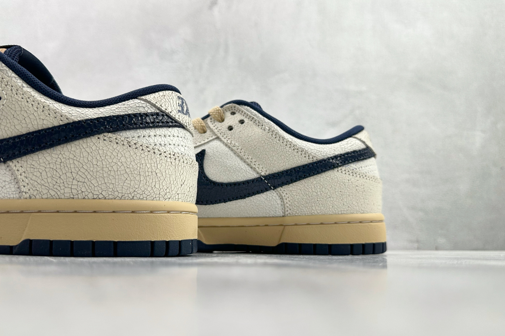 240 Nike x Stranger Things Dunk Low SP 灰蓝色 IH6766-001