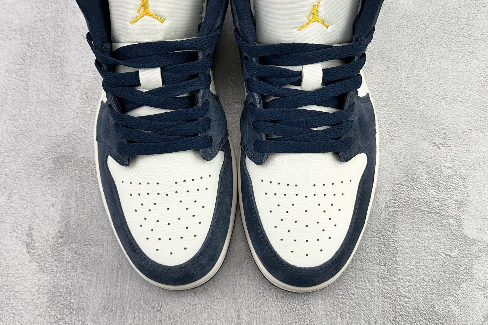 Jordan Air Jordan 1 Low 海军蓝 IO7448-400-Top High Quatity Cheap Sneakers Fashion Clothing Clothes Bags handbags Shoes of all Brand wholesale With The best Quality And Beautiful Price from China Factory Chinese suppliers wholesaler seller Jordan Air Jordan 1 Low 海军蓝 IO7448-400