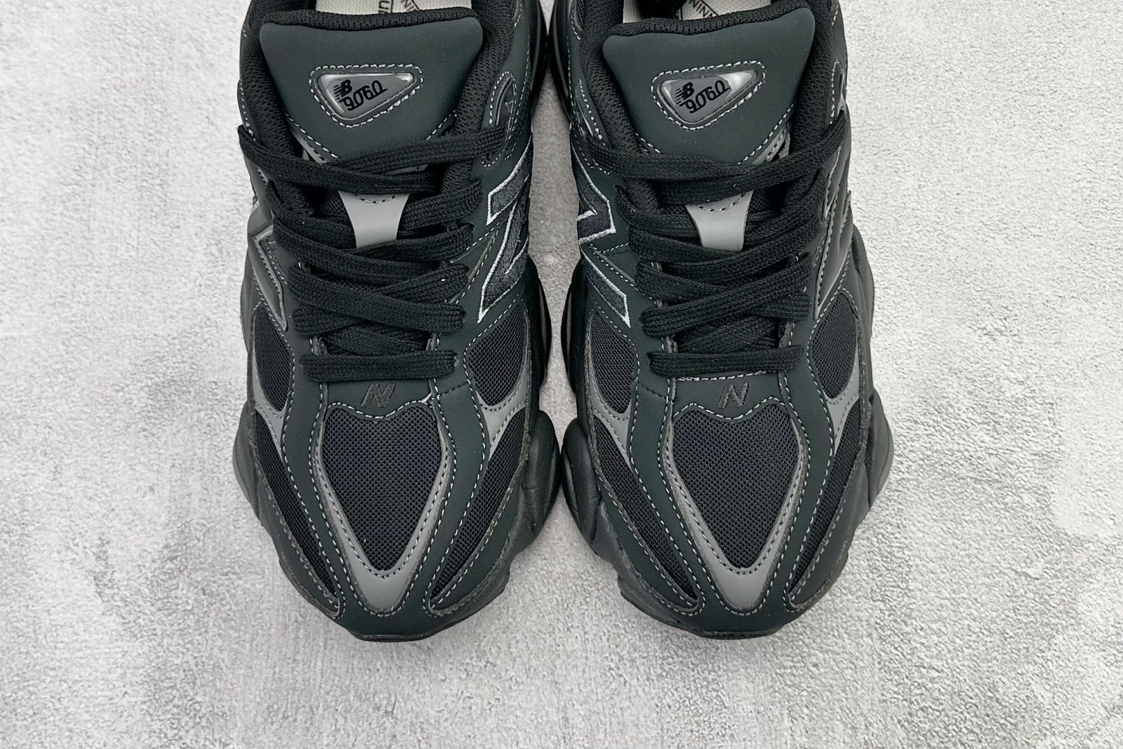 240 大厂出品 New Balance NB 9060 黑色 U906079E-Chinese UA Cheap High Quatity Brand Clothes Bags handbags Sneakers wholesale wholesaler seller from China Factory suppliers Fashion Clothing Shoes best Quality Beautiful Price 240 大厂出品 New Balance NB 9060 黑色 U906079E