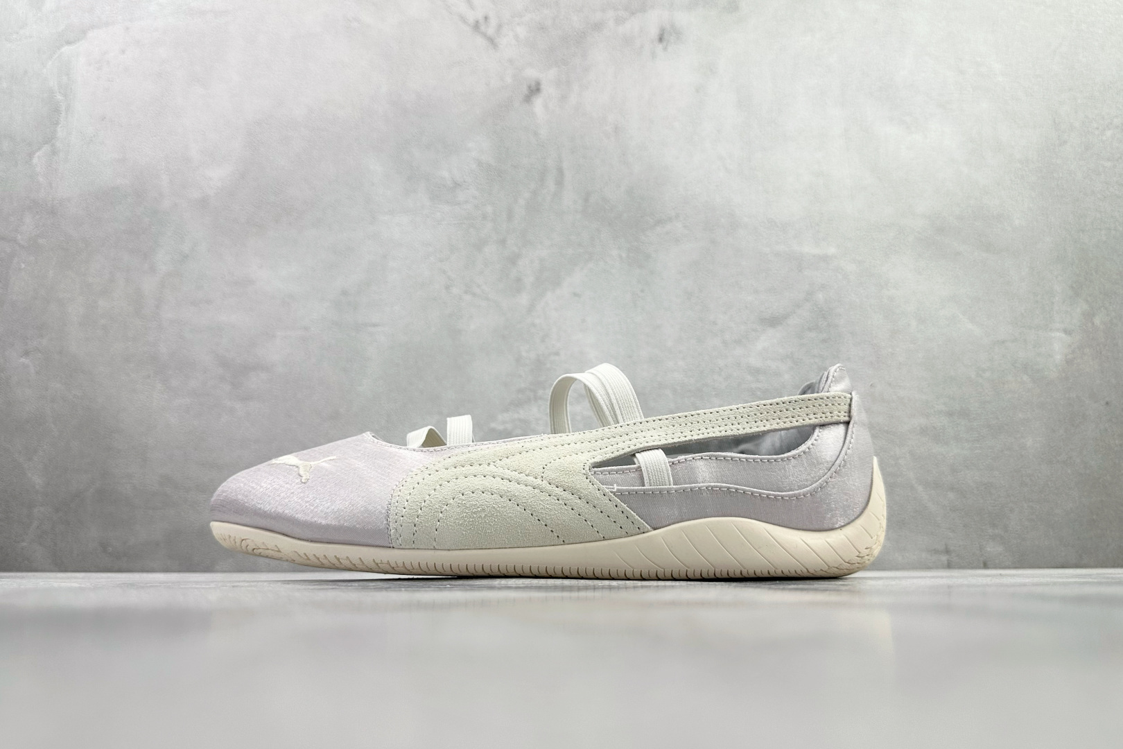 160 PUMA彪马 speedcat Ballet 银白色 404383-03