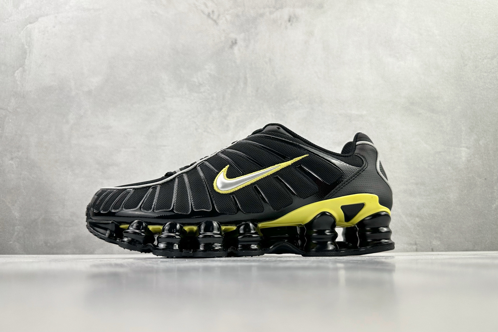 360 原版开发 Nike Shox TL系列 黑黄 CN0151-002-Chinese UA Cheap High Quatity Brand Clothes Bags handbags Sneakers wholesale wholesaler seller from China Factory suppliers Fashion Clothing Shoes best Quality Beautiful Price 360 原版开发 Nike Shox TL系列 黑黄 CN0151-002