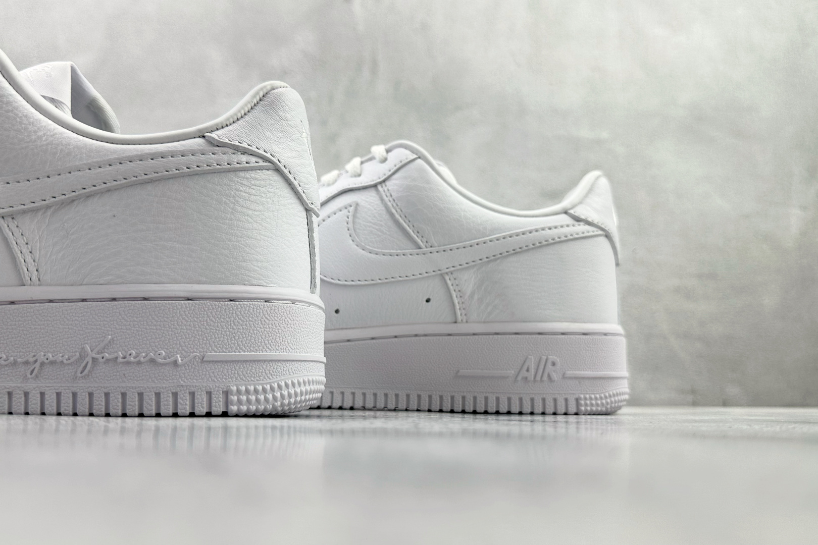 290 原厂皮 NOCTA x Nike Air Force 1 certified lover boy 经典 Drake联名 纯白 CZ8065-100-Chinese UA Cheap High Quatity Brand Clothes Bags handbags Sneakers wholesale wholesaler seller from China Factory suppliers Fashion Clothing Shoes best Quality Beautiful Price 290 原厂皮 NOCTA x Nike Air Force 1 certified lover boy 经典 Drake联名 纯白 CZ8065-100