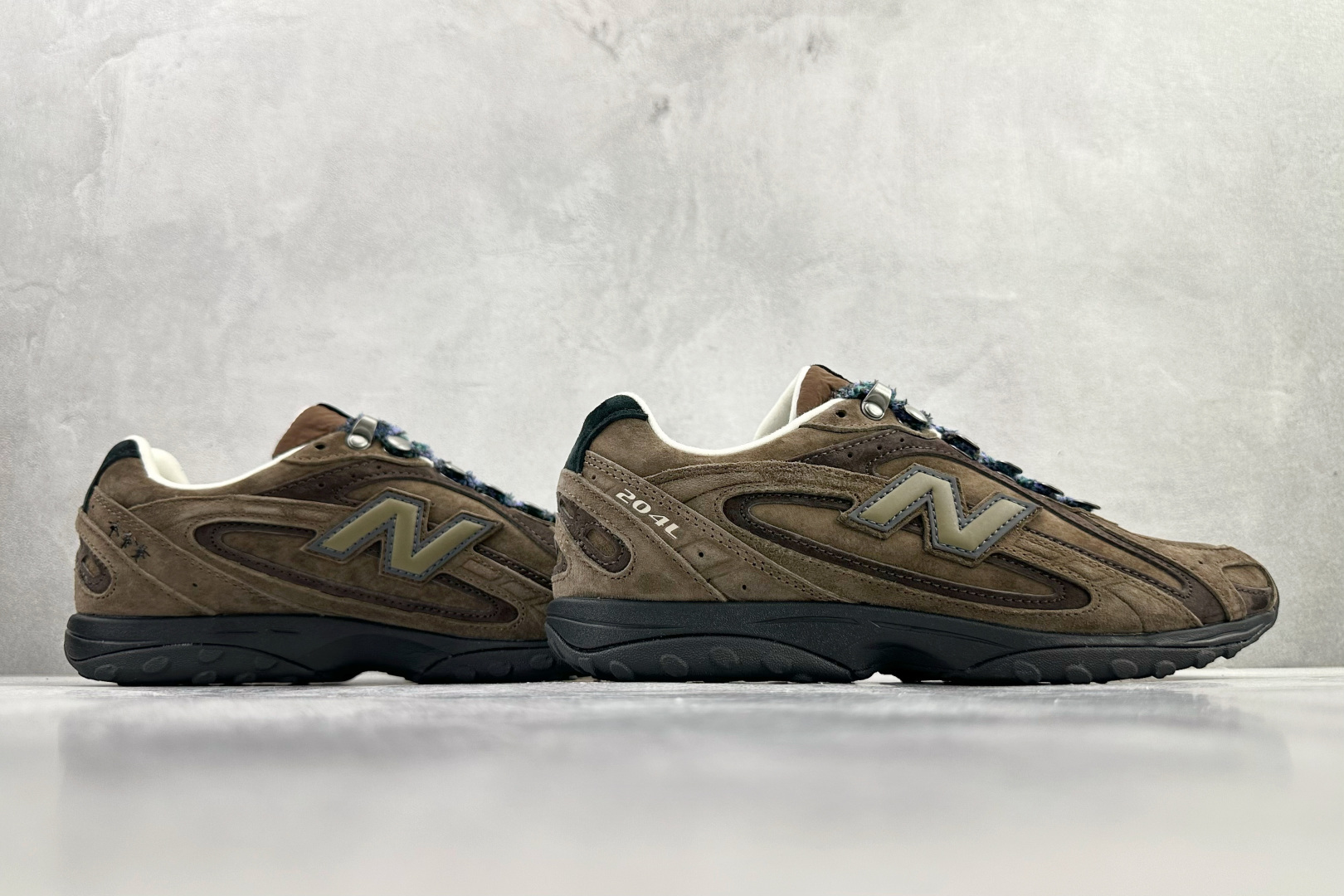 270 BASKETCASE x New Balance 204L 棕色 U204LBC1-Chinese UA Cheap High Quatity Brand Clothes Bags handbags Sneakers wholesale wholesaler seller from China Factory suppliers Fashion Clothing Shoes best Quality Beautiful Price 270 BASKETCASE x New Balance 204L 棕色 U204LBC1