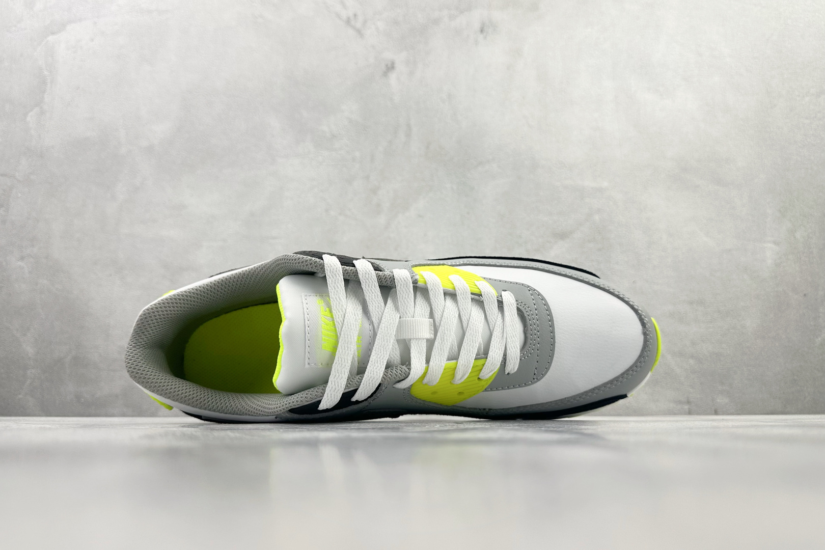 原版开发 Nike Air Max 90 灰绿 CD6864-101-Top High Quatity Cheap Sneakers Fashion Clothing Clothes Bags handbags Shoes of all Brand wholesale With The best Quality And Beautiful Price from China Factory Chinese suppliers wholesaler seller 原版开发 Nike Air Max 90 灰绿 CD6864-101