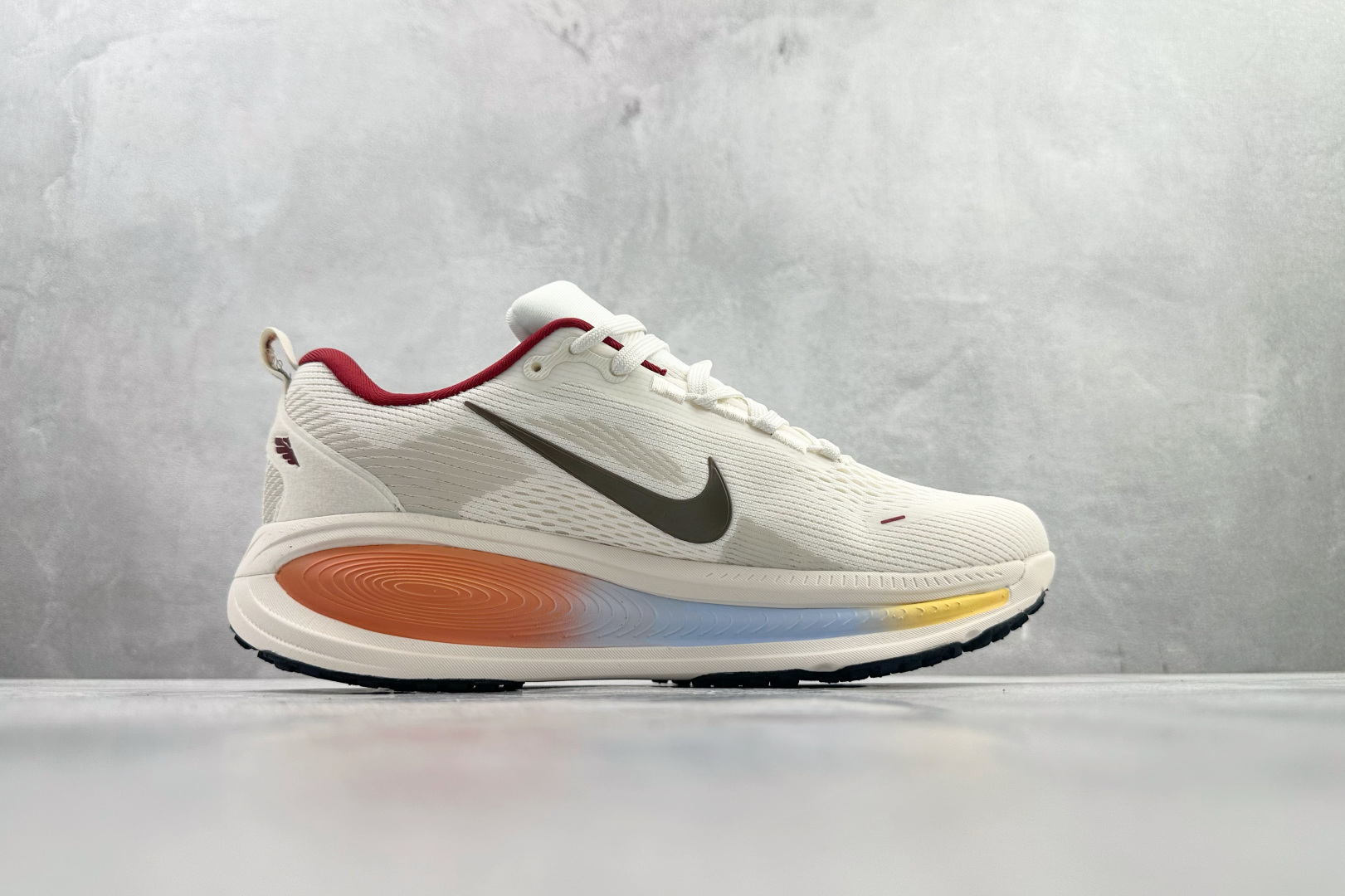 东南亚订单 Nike Vomero 18 马年限定 CNY新年款 白色 IQ1131-120-Top High Quatity Cheap Sneakers Fashion Clothing Clothes Bags handbags Shoes of all Brand wholesale With The best Quality And Beautiful Price from China Factory Chinese suppliers wholesaler seller 东南亚订单 Nike Vomero 18 马年限定 CNY新年款 白色 IQ1131-120