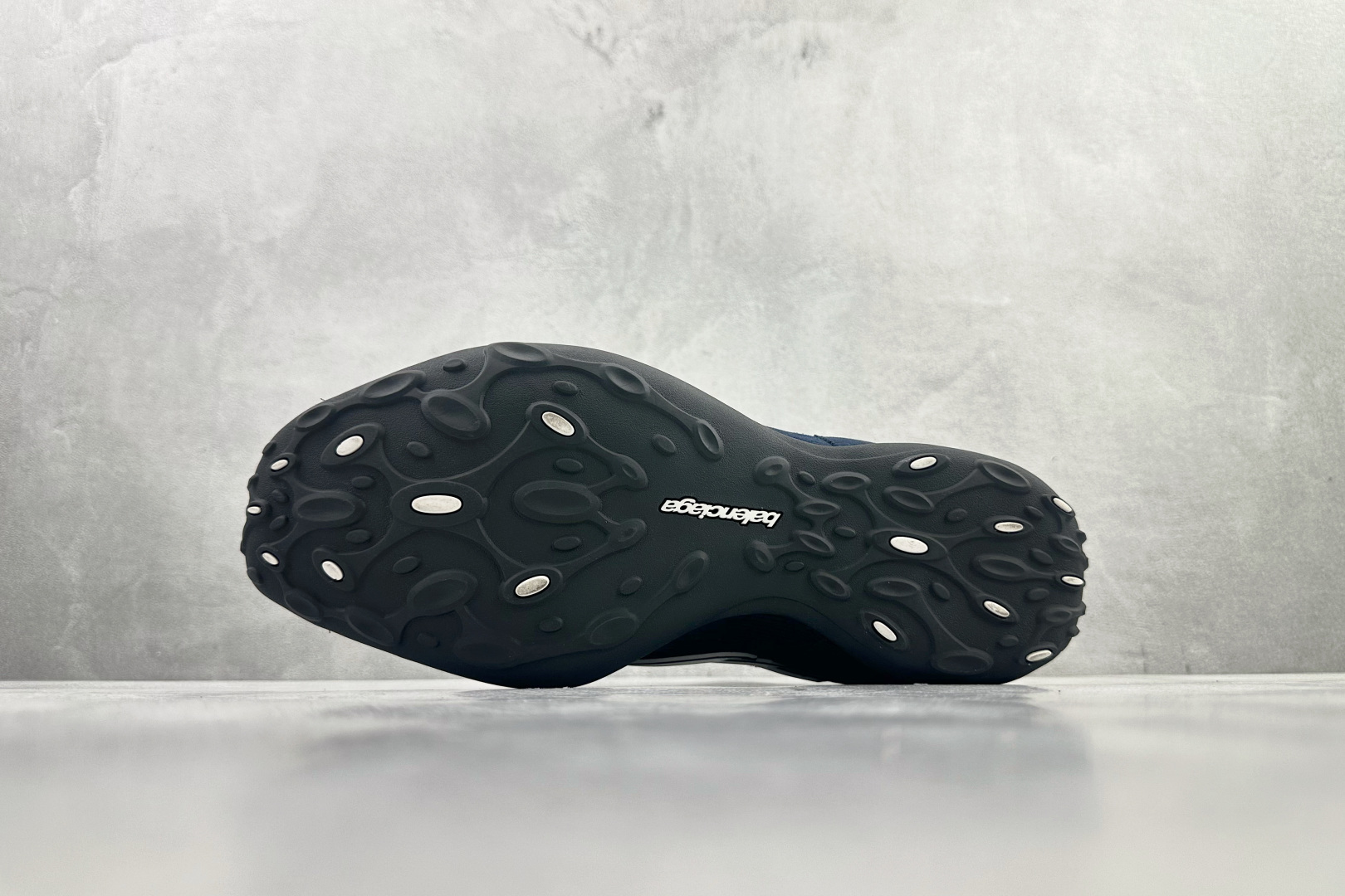 最新外贸批次 Balenciaga巴黎世家 Monday Ultra 蓝色 853505WMNDI