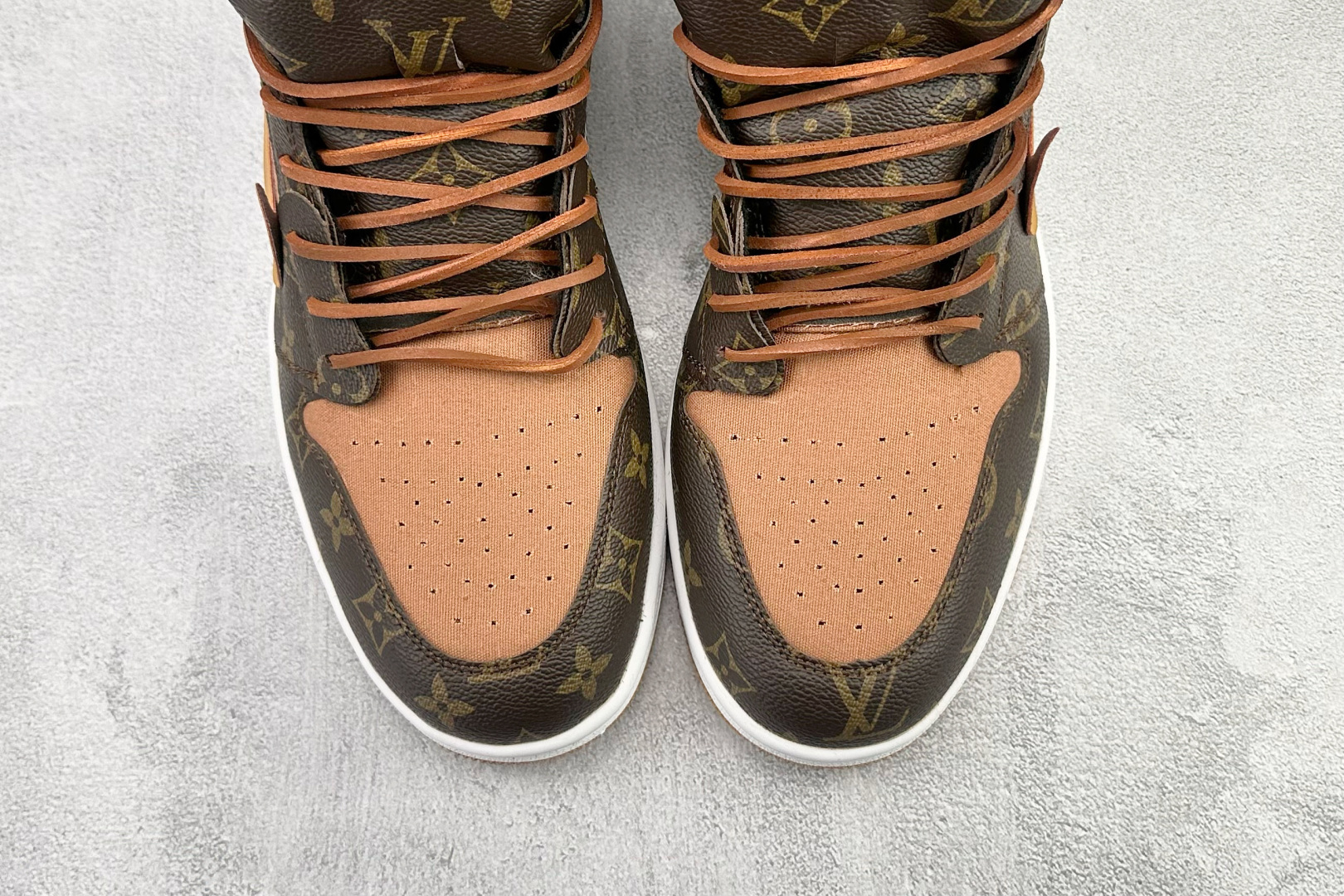 300 Louis Vuitton x OFF-WHITE x Air Jordan 1 三方联名 棕色 FP7069-300-Chinese UA Cheap High Quatity Brand Clothes Bags handbags Sneakers wholesale wholesaler seller from China Factory suppliers Fashion Clothing Shoes best Quality Beautiful Price 300 Louis Vuitton x OFF-WHITE x Air Jordan 1 三方联名 棕色 FP7069-300