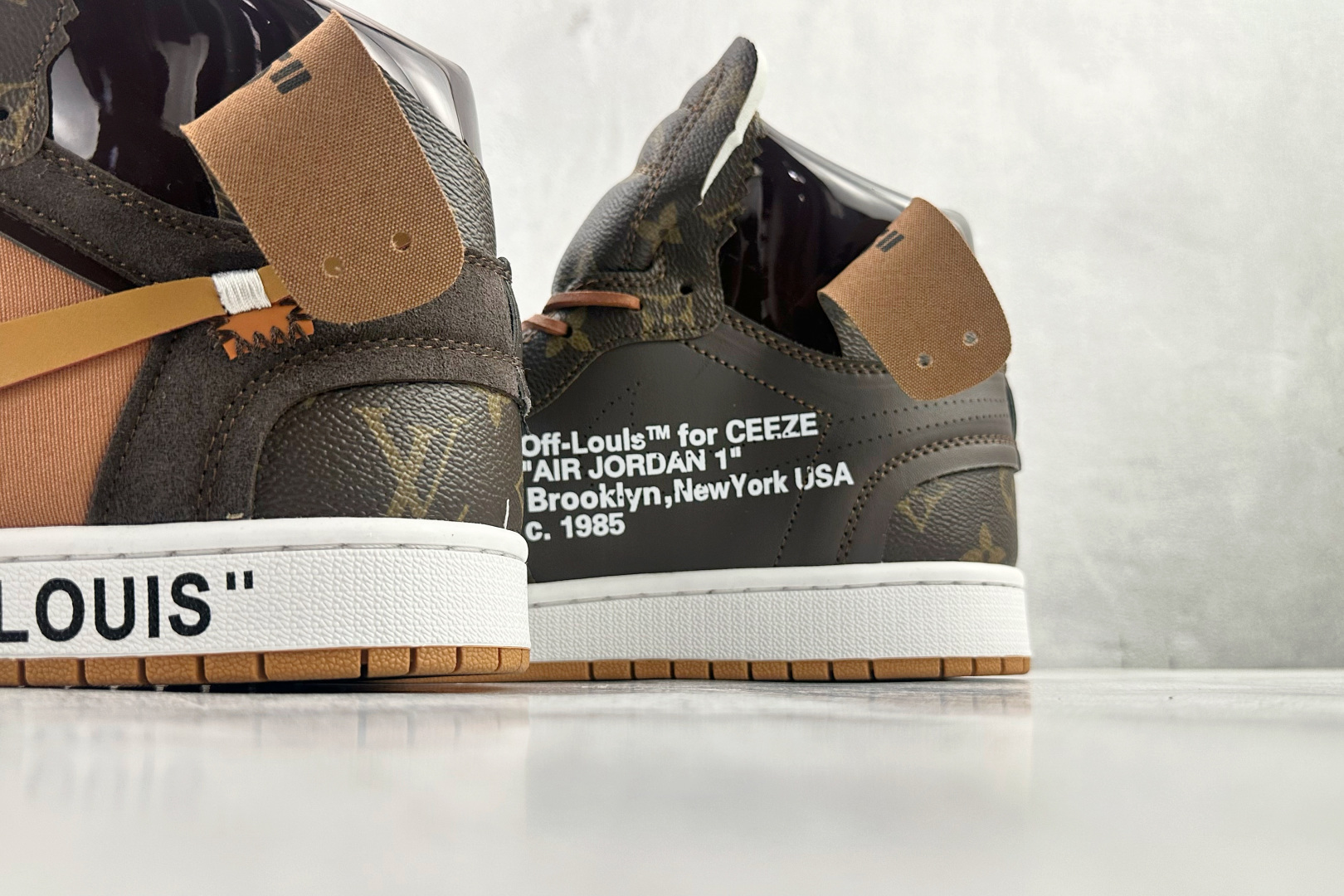 300 Louis Vuitton x OFF-WHITE x Air Jordan 1 三方联名 棕色 FP7069-300-Chinese UA Cheap High Quatity Brand Clothes Bags handbags Sneakers wholesale wholesaler seller from China Factory suppliers Fashion Clothing Shoes best Quality Beautiful Price 300 Louis Vuitton x OFF-WHITE x Air Jordan 1 三方联名 棕色 FP7069-300