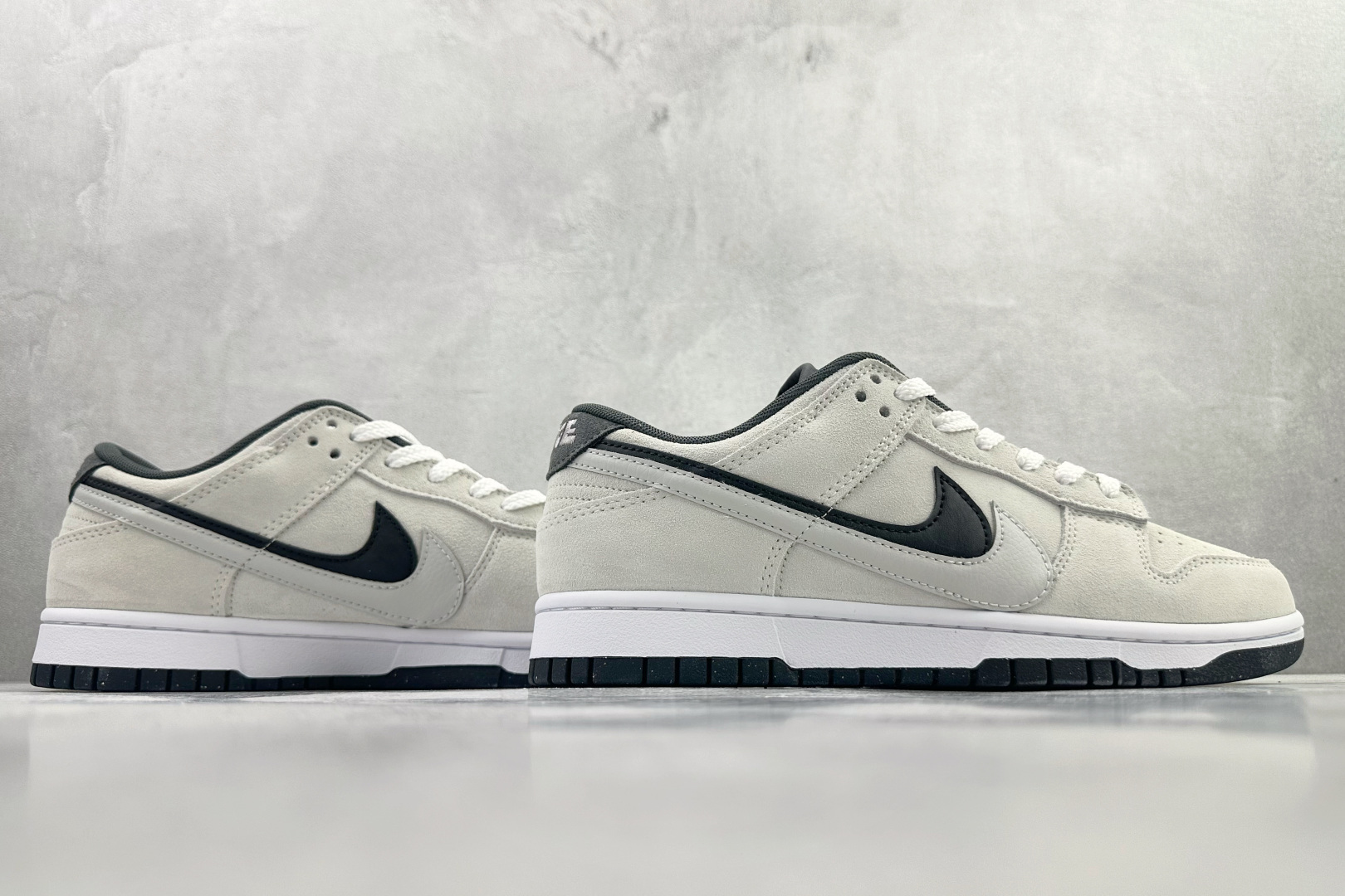 Nike Dunk Low Double Swoosh 白色 HV1800-101-Top High Quatity Cheap Sneakers Fashion Clothing Clothes Bags handbags Shoes of all Brand wholesale With The best Quality And Beautiful Price from China Factory Chinese suppliers wholesaler seller Nike Dunk Low Double Swoosh 白色 HV1800-101