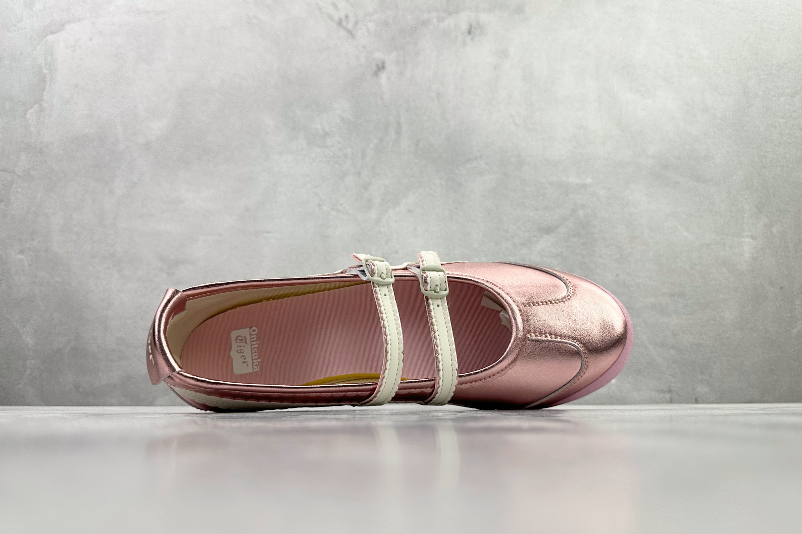 160 渠道特供 Onitsuka Tiger鬼塚虎 MEXICO 66 TGRS 粉色 1182A708-701-Chinese UA Cheap High Quatity Brand Clothes Bags handbags Sneakers wholesale wholesaler seller from China Factory suppliers Fashion Clothing Shoes best Quality Beautiful Price 160 渠道特供 Onitsuka Tiger鬼塚虎 MEXICO 66 TGRS 粉色 1182A708-701