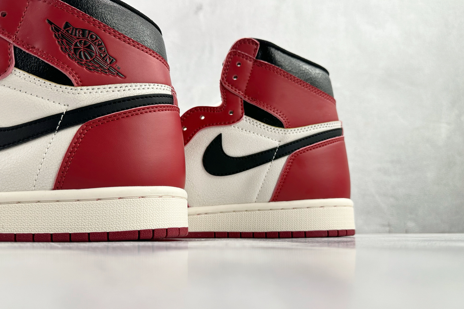 Jordan Air Jordan 1 High ”Lost & Found”白红 芝加哥 2022年复刻 DZ5485-612-Top High Quatity Cheap Sneakers Fashion Clothing Clothes Bags handbags Shoes of all Brand wholesale With The best Quality And Beautiful Price from China Factory Chinese suppliers wholesaler seller Jordan Air Jordan 1 High ”Lost & Found”白红 芝加哥 2022年复刻 DZ5485-612
