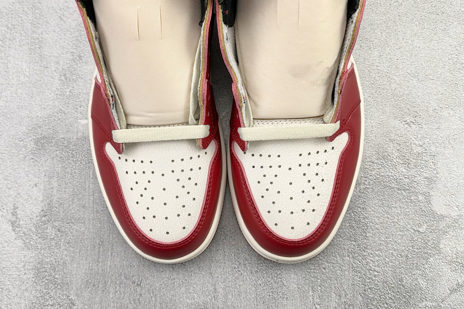 Jordan Air Jordan 1 High ”Lost & Found”白红 芝加哥 2022年复刻 DZ5485-612-Top High Quatity Cheap Sneakers Fashion Clothing Clothes Bags handbags Shoes of all Brand wholesale With The best Quality And Beautiful Price from China Factory Chinese suppliers wholesaler seller Jordan Air Jordan 1 High ”Lost & Found”白红 芝加哥 2022年复刻 DZ5485-612