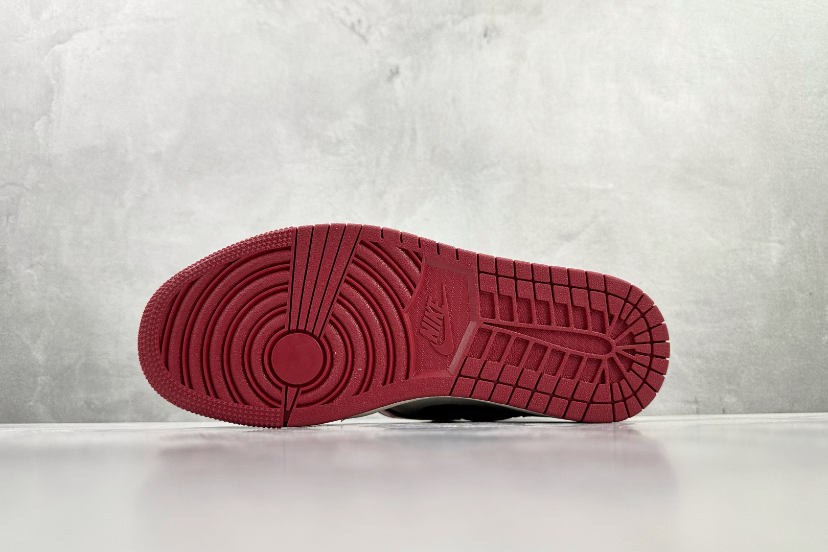 Jordan Air Jordan 1 High ”Lost & Found”白红 芝加哥 2022年复刻 DZ5485-612-Top High Quatity Cheap Sneakers Fashion Clothing Clothes Bags handbags Shoes of all Brand wholesale With The best Quality And Beautiful Price from China Factory Chinese suppliers wholesaler seller Jordan Air Jordan 1 High ”Lost & Found”白红 芝加哥 2022年复刻 DZ5485-612