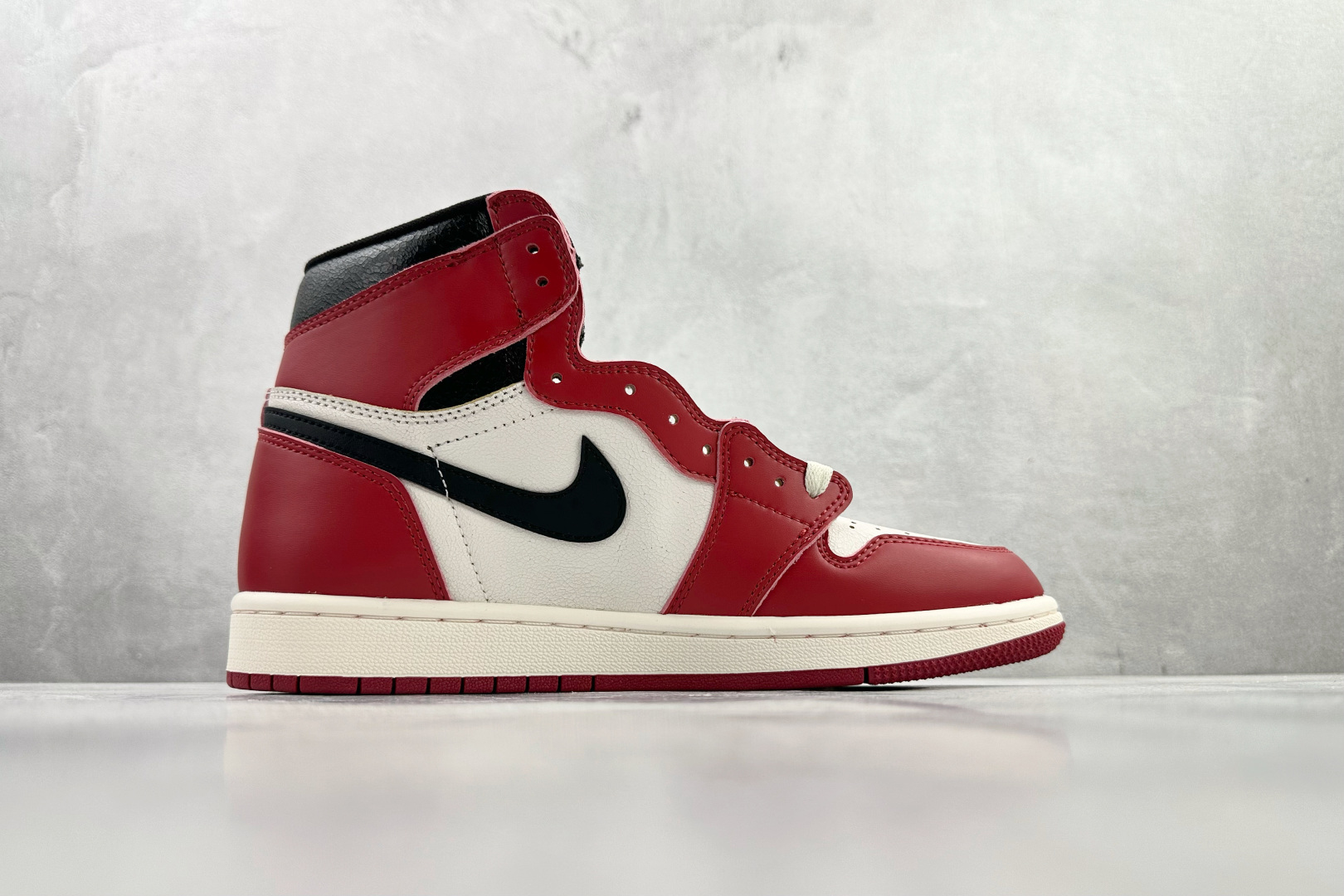 Jordan Air Jordan 1 High ”Lost & Found”白红 芝加哥 2022年复刻 DZ5485-612-Top High Quatity Cheap Sneakers Fashion Clothing Clothes Bags handbags Shoes of all Brand wholesale With The best Quality And Beautiful Price from China Factory Chinese suppliers wholesaler seller Jordan Air Jordan 1 High ”Lost & Found”白红 芝加哥 2022年复刻 DZ5485-612