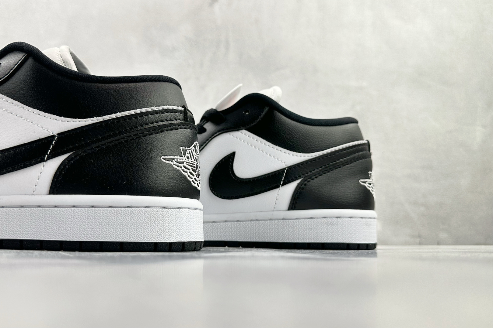 210 Jordan Air Jordan 1 ”Panda” 熊猫 黑白 DC0774-101-Chinese UA Cheap High Quatity Brand Clothes Bags handbags Sneakers wholesale wholesaler seller from China Factory suppliers Fashion Clothing Shoes best Quality Beautiful Price 210 Jordan Air Jordan 1 ”Panda” 熊猫 黑白 DC0774-101