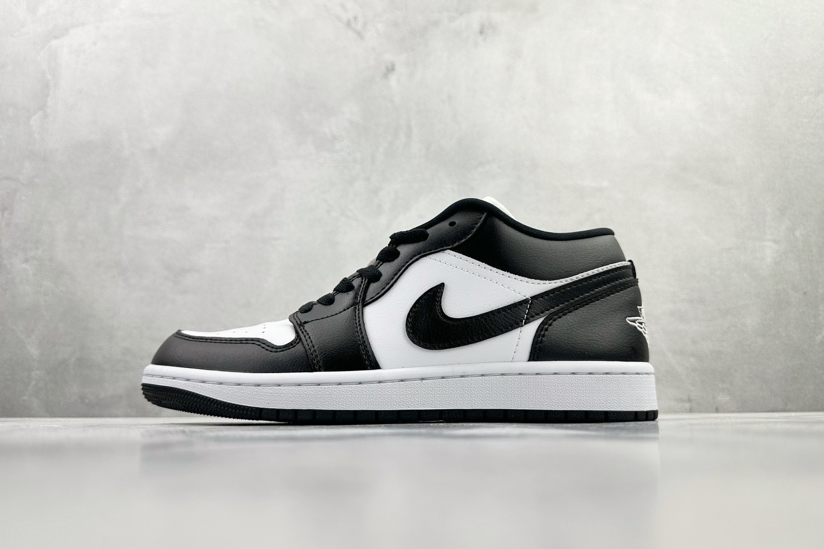 210 Jordan Air Jordan 1 ”Panda” 熊猫 黑白 DC0774-101-Chinese UA Cheap High Quatity Brand Clothes Bags handbags Sneakers wholesale wholesaler seller from China Factory suppliers Fashion Clothing Shoes best Quality Beautiful Price 210 Jordan Air Jordan 1 ”Panda” 熊猫 黑白 DC0774-101