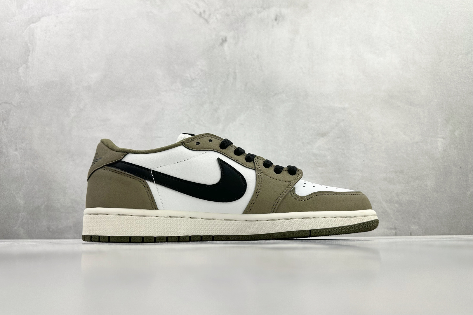 Jordan Air Jordan 1 Retro Low 橄榄绿 HQ6998-200-Top High Quatity Cheap Sneakers Fashion Clothing Clothes Bags handbags Shoes of all Brand wholesale With The best Quality And Beautiful Price from China Factory Chinese suppliers wholesaler seller Jordan Air Jordan 1 Retro Low 橄榄绿 HQ6998-200