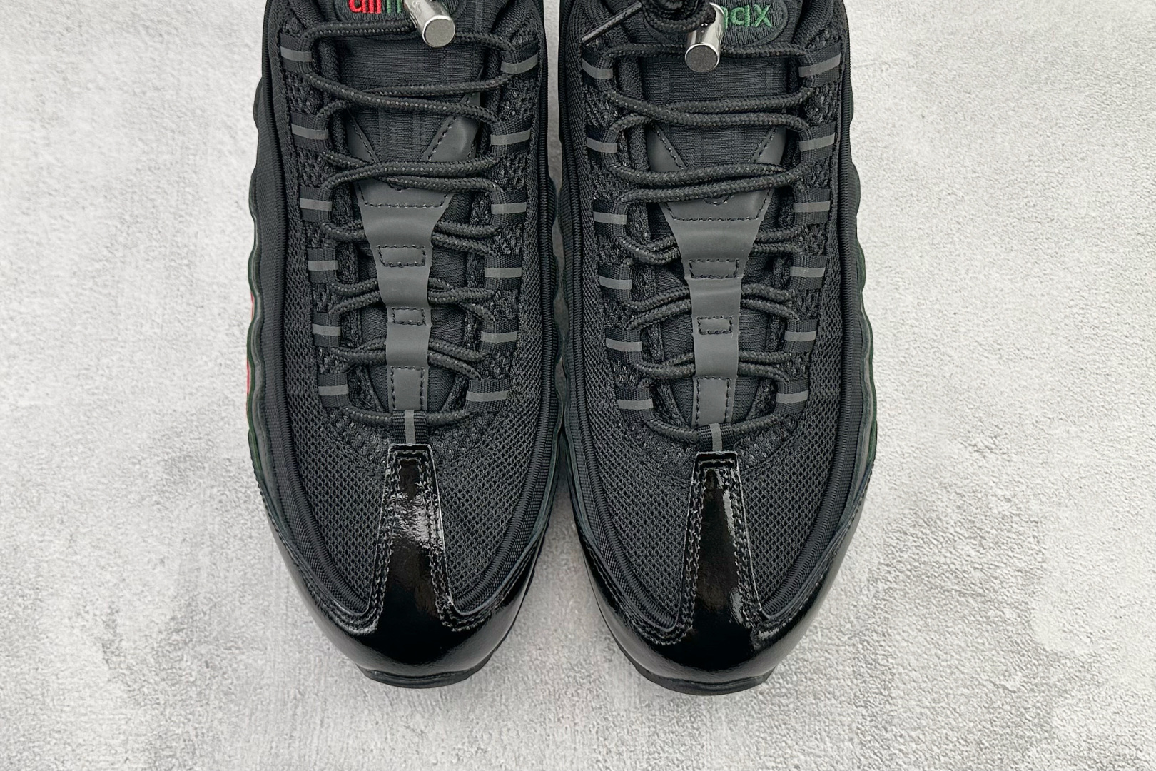 完美复刻 UNDEFEATED x Nike Air Max 95 黑红 IB4453-001-Top High Quatity Cheap Sneakers Fashion Clothing Clothes Bags handbags Shoes of all Brand wholesale With The best Quality And Beautiful Price from China Factory Chinese suppliers wholesaler seller 完美复刻 UNDEFEATED x Nike Air Max 95 黑红 IB4453-001