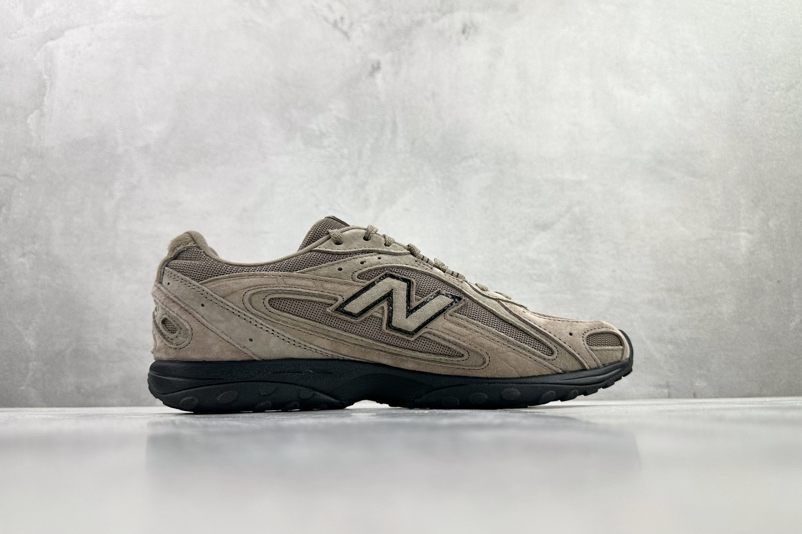 270 New Balance NB U204L CNY马年限定 棕色 U204L3K9-Chinese UA Cheap High Quatity Brand Clothes Bags handbags Sneakers wholesale wholesaler seller from China Factory suppliers Fashion Clothing Shoes best Quality Beautiful Price 270 New Balance NB U204L CNY马年限定 棕色 U204L3K9
