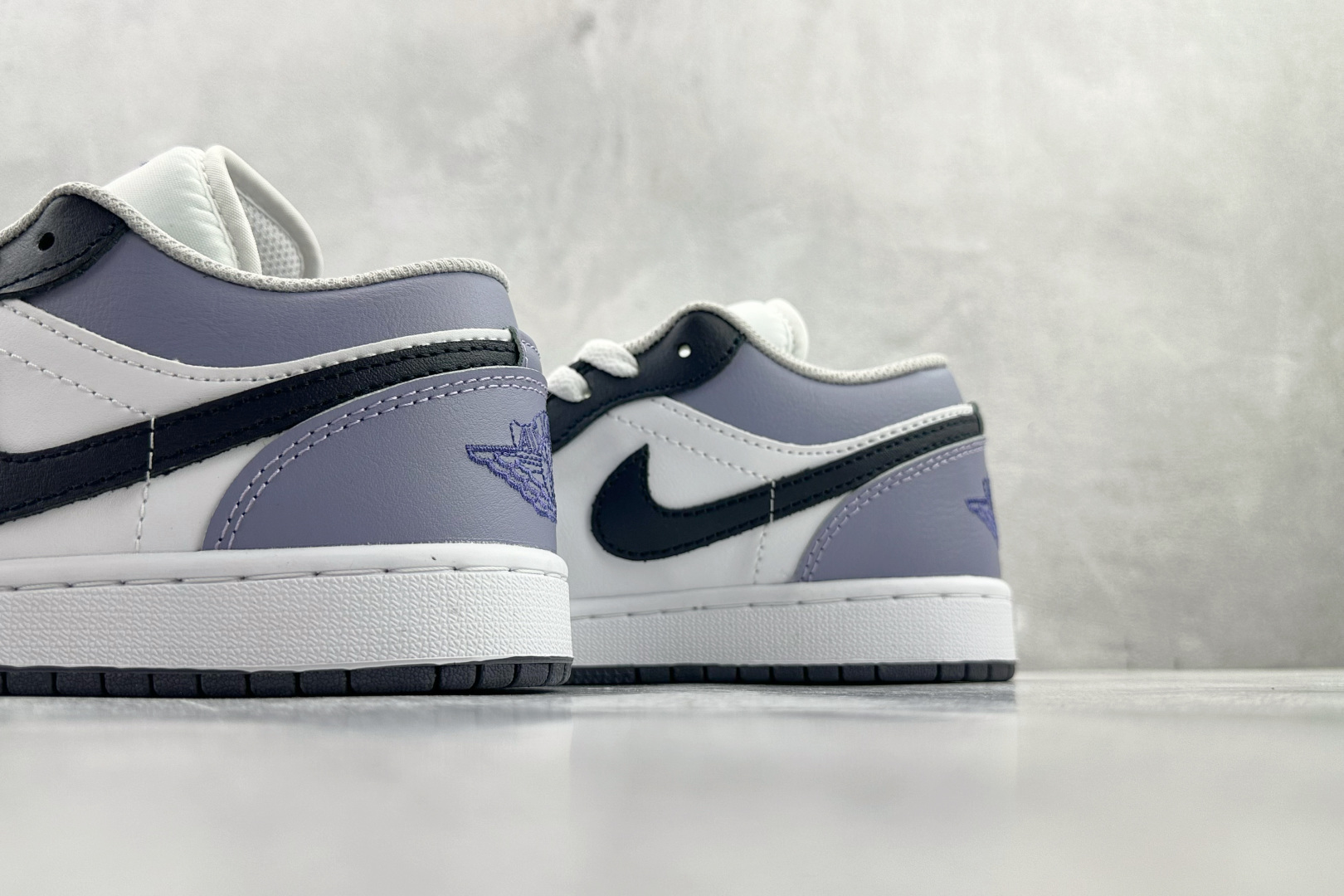 Jordan Air Jordan 1 Low 紫白色 553558-145-Top High Quatity Cheap Sneakers Fashion Clothing Clothes Bags handbags Shoes of all Brand wholesale With The best Quality And Beautiful Price from China Factory Chinese suppliers wholesaler seller Jordan Air Jordan 1 Low 紫白色 553558-145