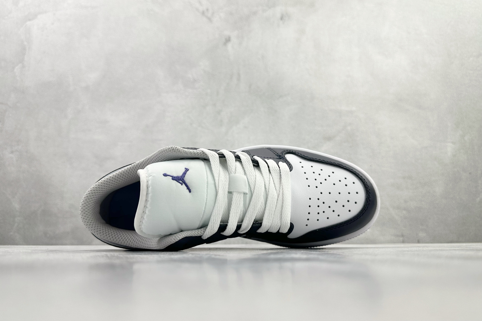Jordan Air Jordan 1 Low 紫白色 553558-145-Top High Quatity Cheap Sneakers Fashion Clothing Clothes Bags handbags Shoes of all Brand wholesale With The best Quality And Beautiful Price from China Factory Chinese suppliers wholesaler seller Jordan Air Jordan 1 Low 紫白色 553558-145