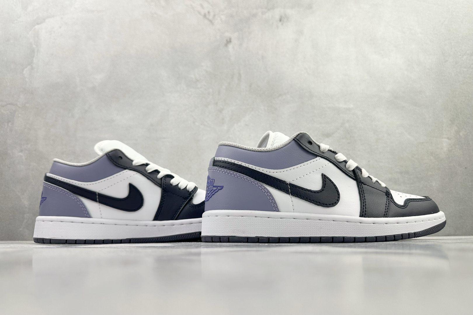 Jordan Air Jordan 1 Low 紫白色 553558-145-Top High Quatity Cheap Sneakers Fashion Clothing Clothes Bags handbags Shoes of all Brand wholesale With The best Quality And Beautiful Price from China Factory Chinese suppliers wholesaler seller Jordan Air Jordan 1 Low 紫白色 553558-145