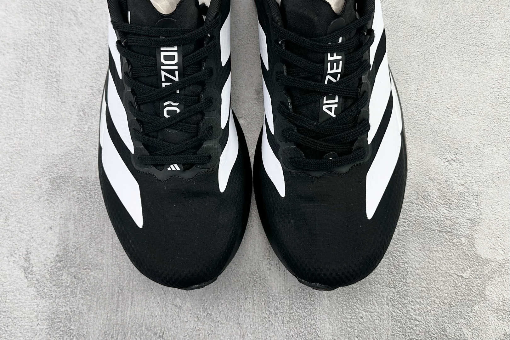 adidas Adizero Evo SL 黑白 KJ3595