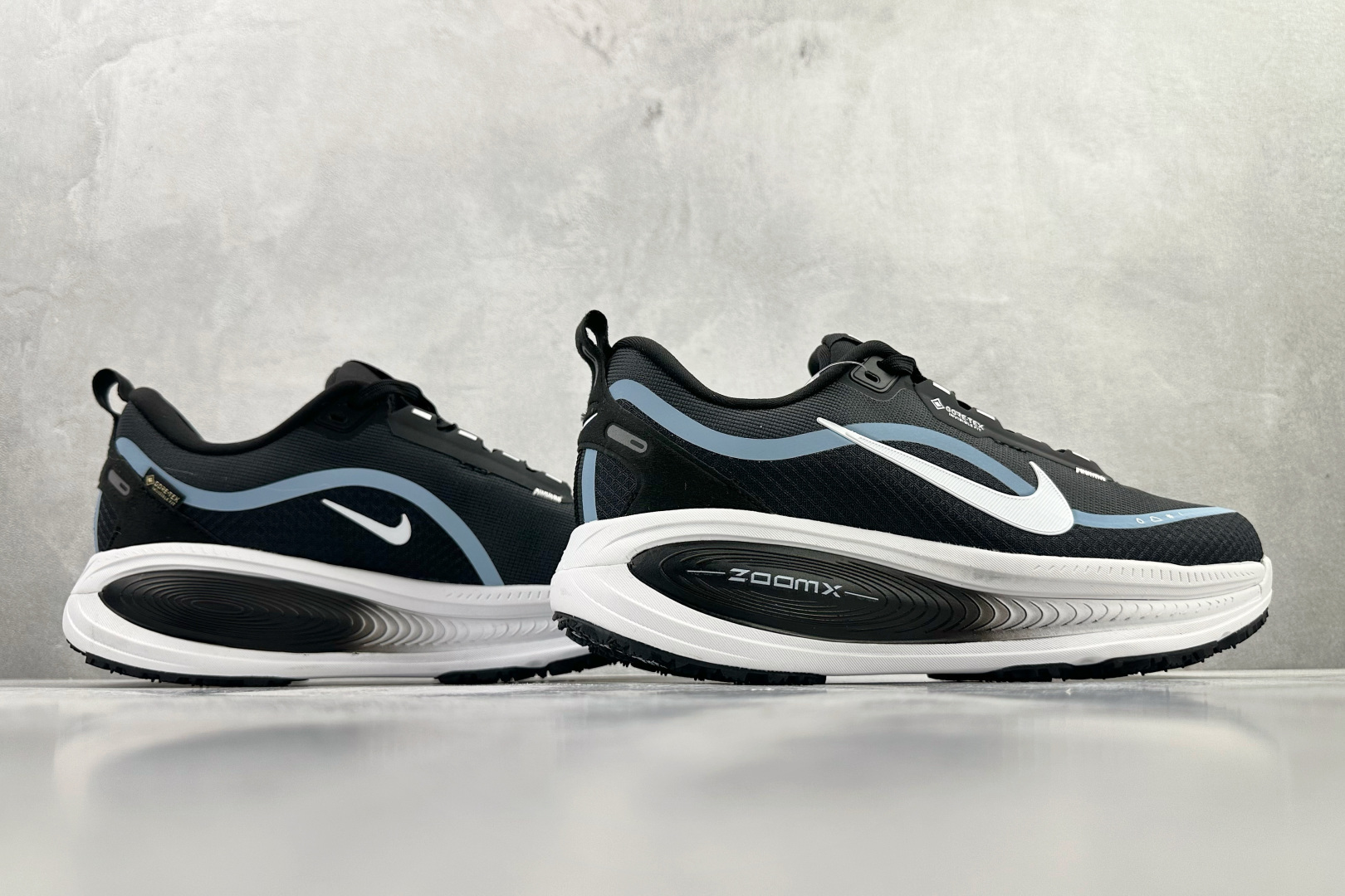 东南亚订单 Nike Vomero 18 GORE-TEX 墨绿 HQ7002-002