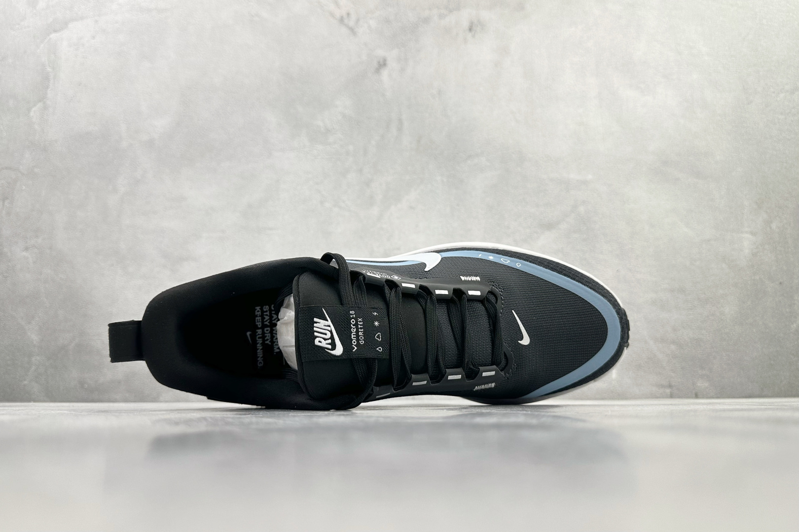 东南亚订单 Nike Vomero 18 GORE-TEX 墨绿 HQ7002-002