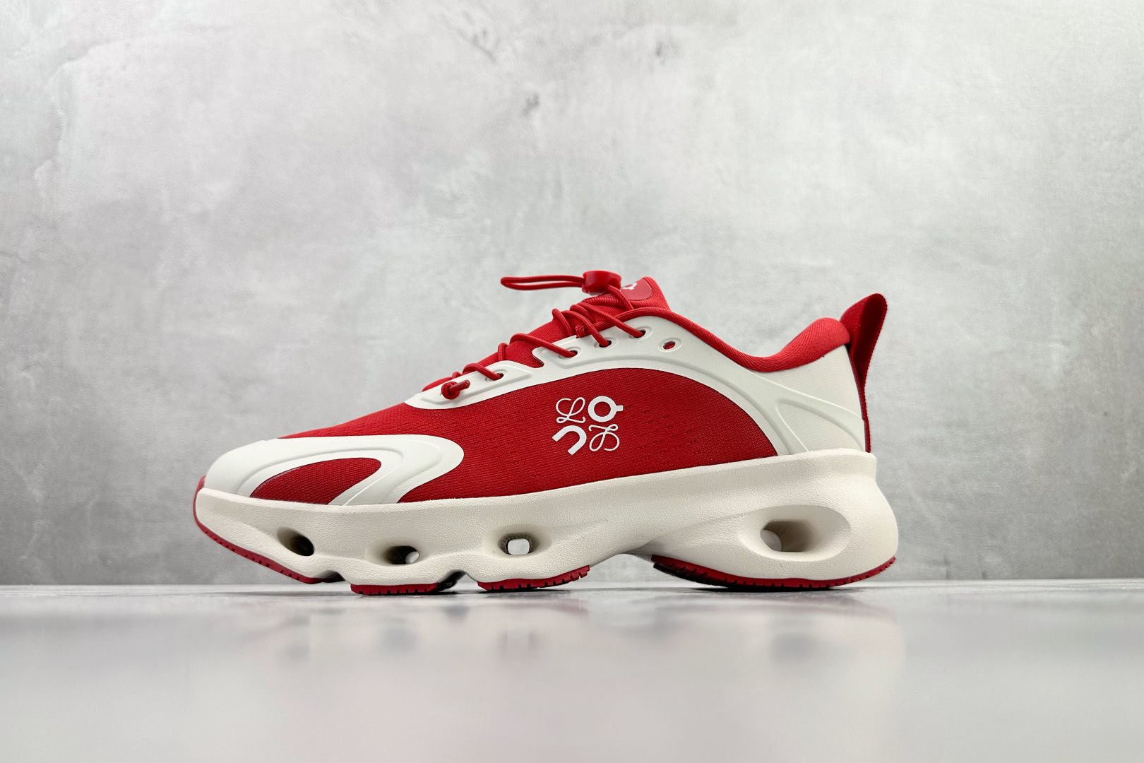 【ON东莞版】开发数月 年末重磅来袭 正确细节 完美还原 LOEWE罗意威 x ON昂跑 联名款 Clo