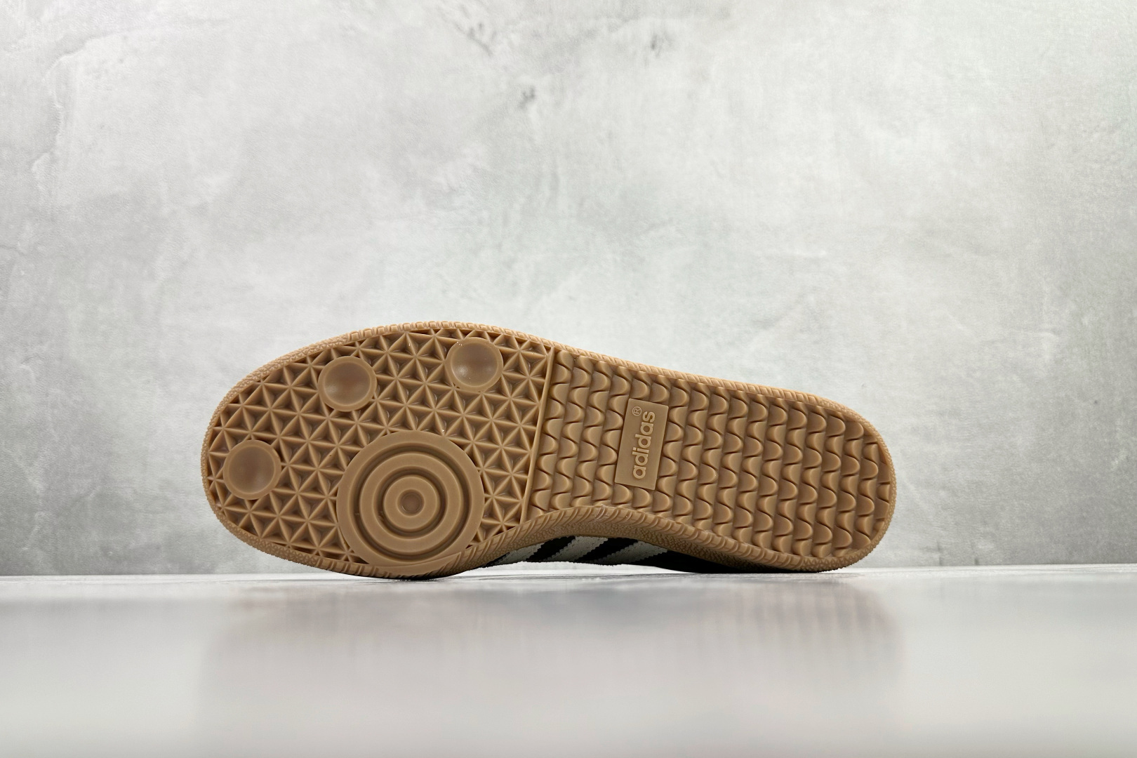 出口订单 adidas originals SAMBA 棕色 ID1481-Top High Quatity Cheap Sneakers Fashion Clothing Clothes Bags handbags Shoes of all Brand wholesale With The best Quality And Beautiful Price from China Factory Chinese suppliers wholesaler seller 出口订单 adidas originals SAMBA 棕色 ID1481