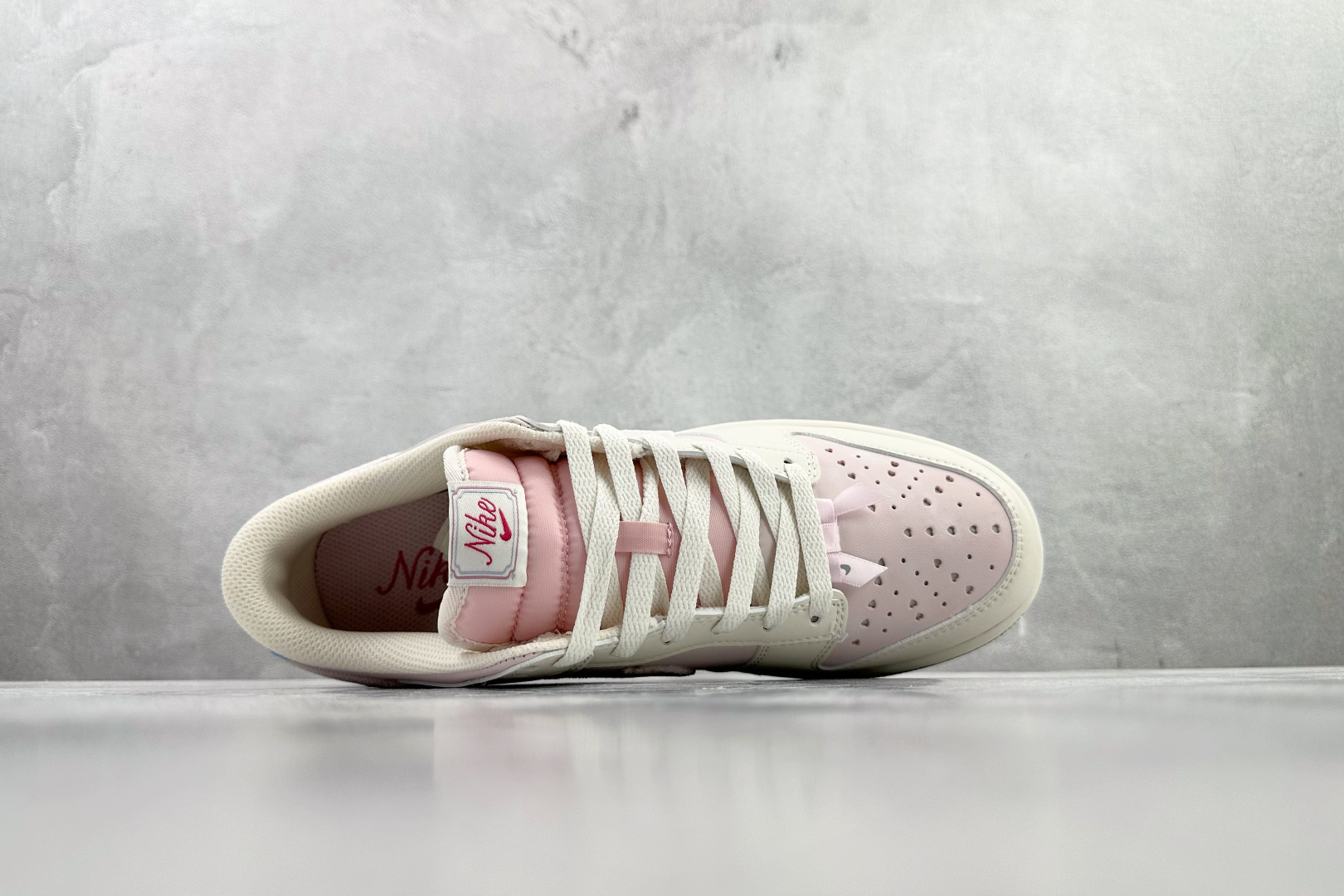 东南亚订单 Nike Dunk Low ”Valentine’s Day” 情人节限定 米粉 IQ1145-610