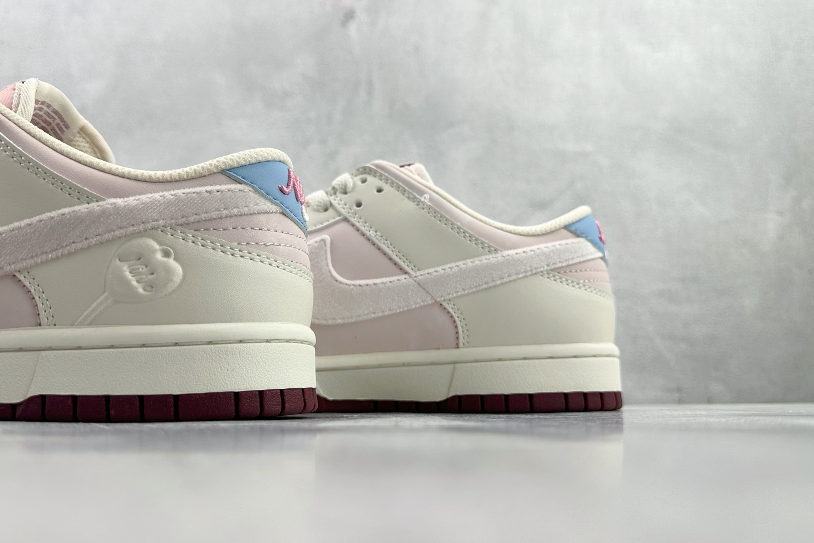 东南亚订单 Nike Dunk Low ”Valentine’s Day” 情人节限定 米粉 IQ1145-610