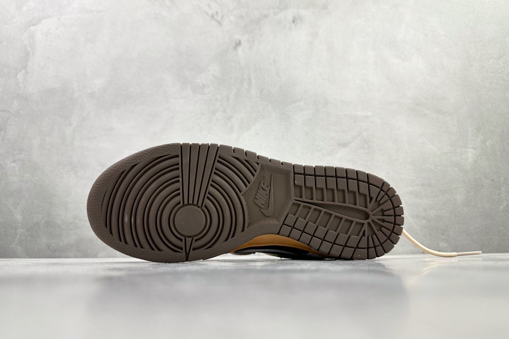 定制球鞋 Nike Dunk 考拉派对 啡啡抱抱 德美拉 棕色 HQ3459-212 尺码 36 36.5 37 37.5 38 38.5 39 40 40.5 41 42 42.5 43 44 编码 38-Top High Quatity Cheap Sneakers Fashion Clothing Clothes Bags handbags Shoes of all Brand wholesale With The best Quality And Beautiful Price from China Factory Chinese suppliers wholesaler seller 定制球鞋 Nike Dunk 考拉派对 啡啡抱抱 德美拉 棕色 HQ3459-212 尺码 36 36.5 37 37.5 38 38.5 39 40 40.5 41 42 42.5 43 44 编码 38