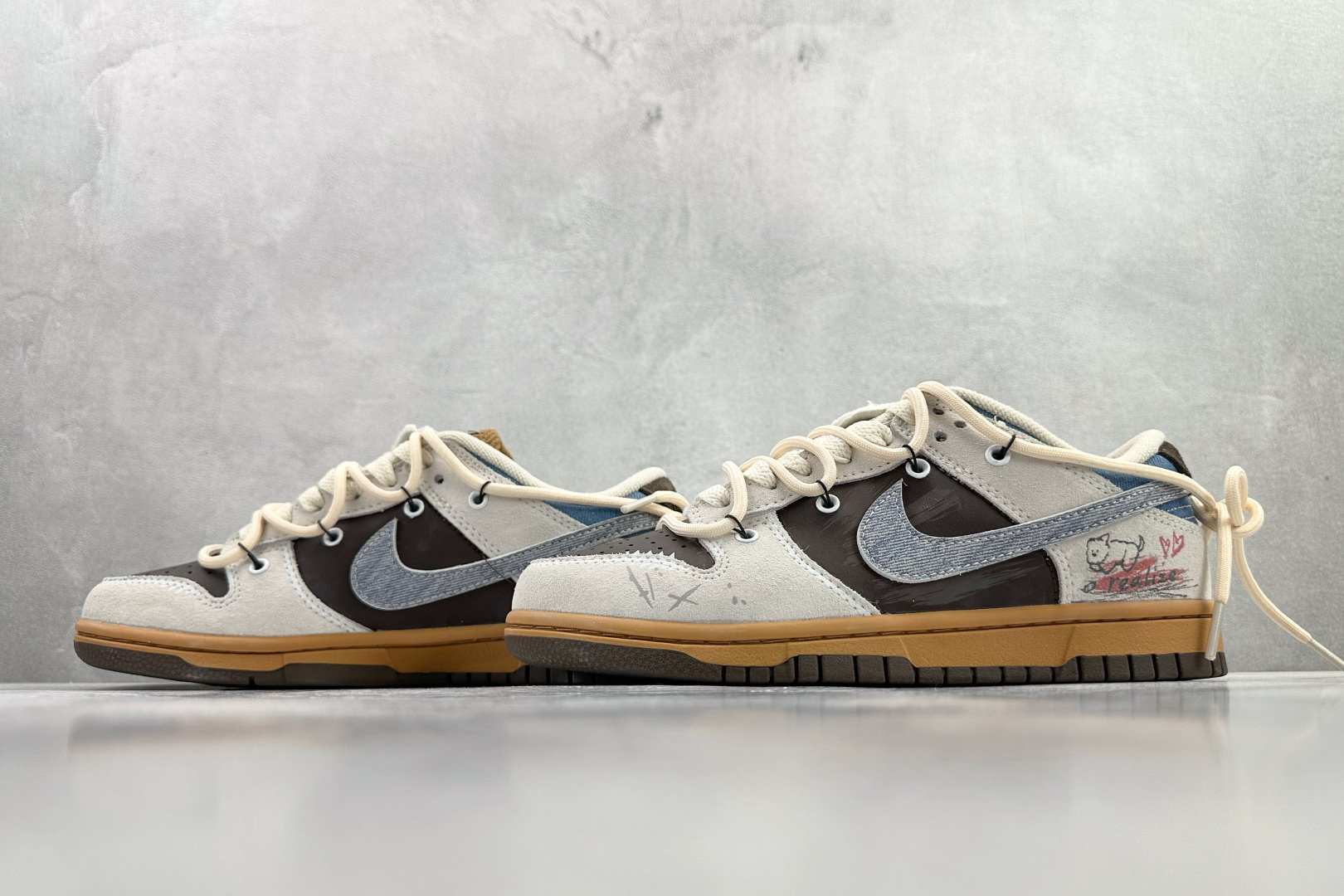 定制球鞋 Nike Dunk 考拉派对 啡啡抱抱 德美拉 棕色 HQ3459-212 尺码 36 36.5 37 37.5 38 38.5 39 40 40.5 41 42 42.5 43 44 编码 38-Top High Quatity Cheap Sneakers Fashion Clothing Clothes Bags handbags Shoes of all Brand wholesale With The best Quality And Beautiful Price from China Factory Chinese suppliers wholesaler seller 定制球鞋 Nike Dunk 考拉派对 啡啡抱抱 德美拉 棕色 HQ3459-212 尺码 36 36.5 37 37.5 38 38.5 39 40 40.5 41 42 42.5 43 44 编码 38