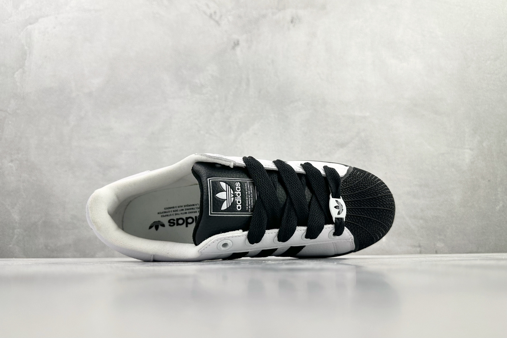 adidas originals Super2白黑 KK4473-Top High Quatity Cheap Sneakers Fashion Clothing Clothes Bags handbags Shoes of all Brand wholesale With The best Quality And Beautiful Price from China Factory Chinese suppliers wholesaler seller adidas originals Super2白黑 KK4473